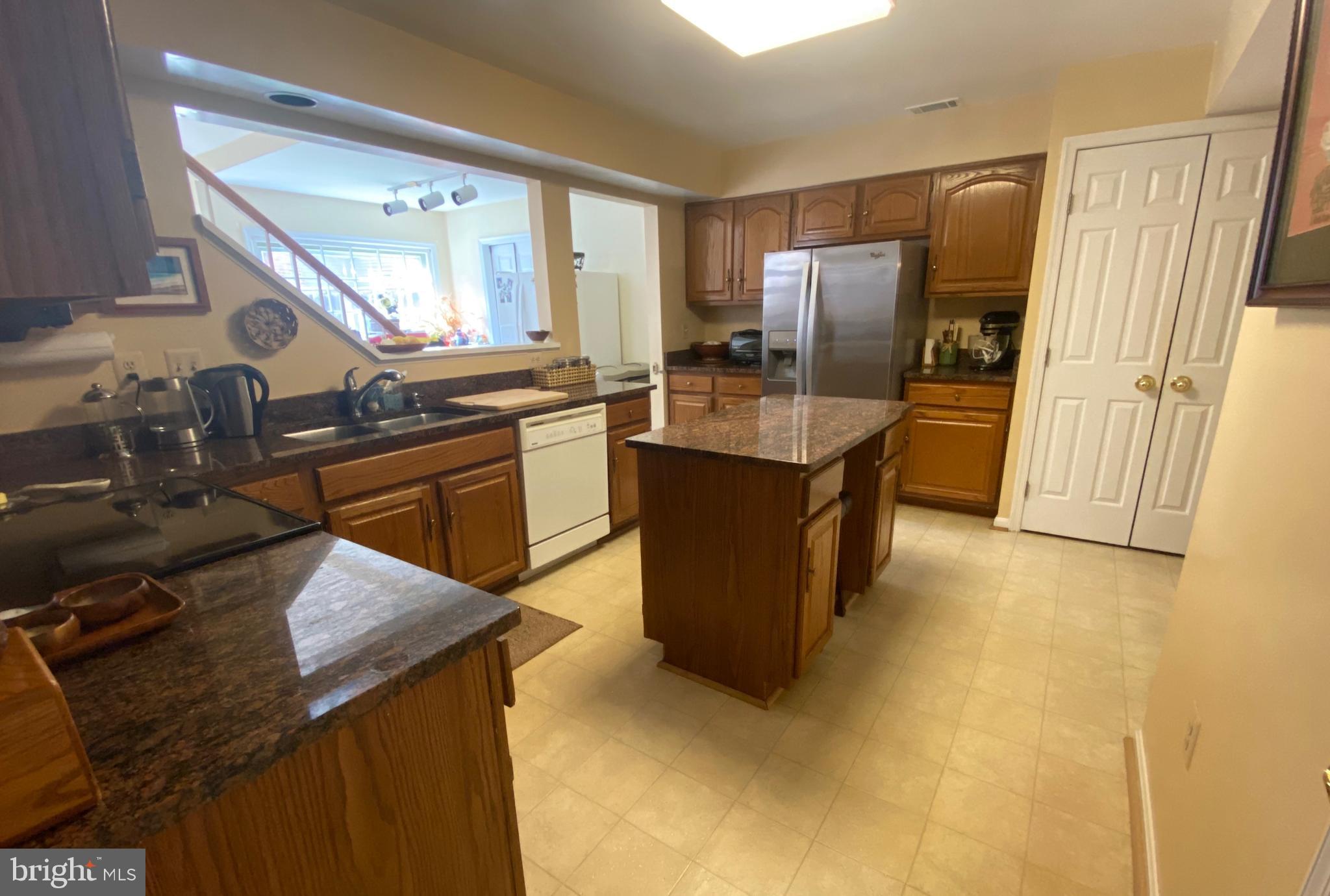 SAYBROOKE - Residential