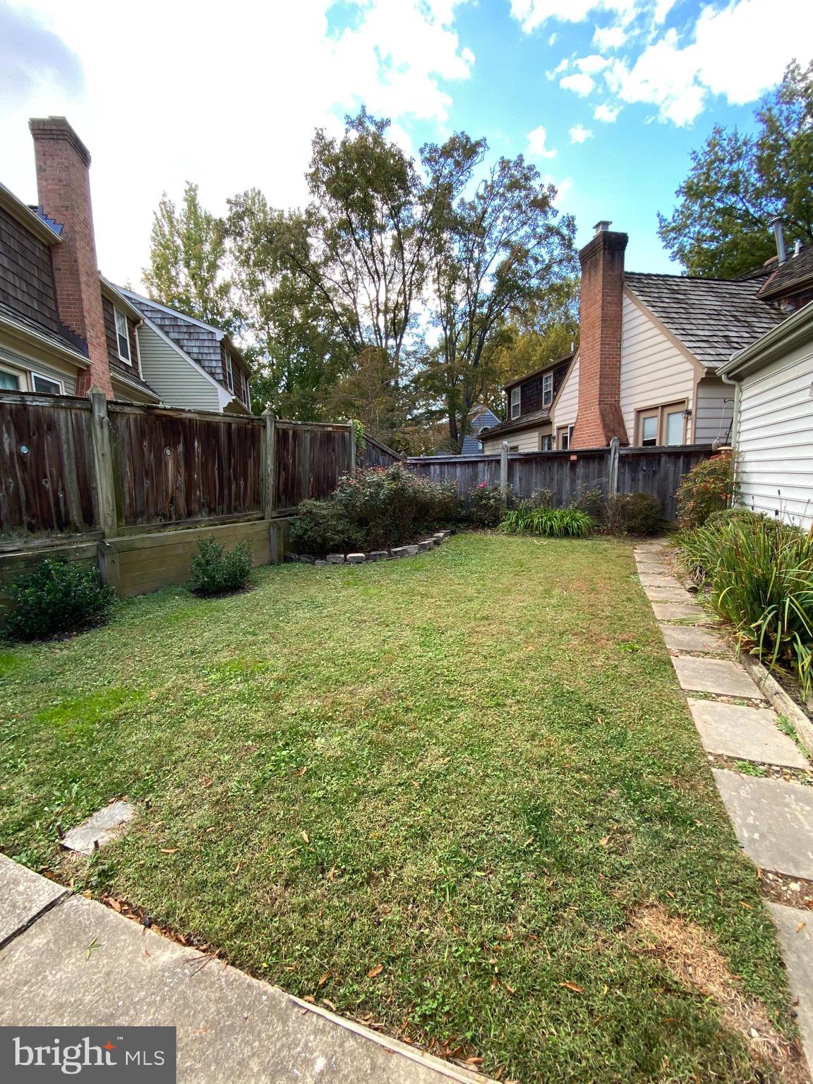 SAYBROOKE - Residential