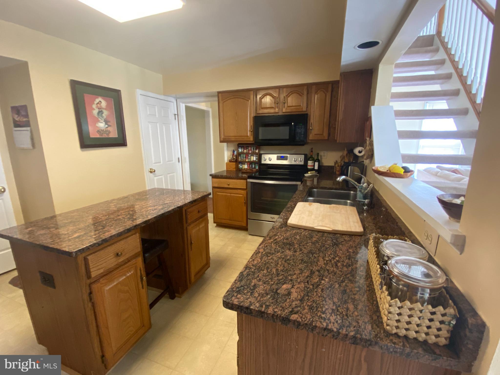 SAYBROOKE - Residential