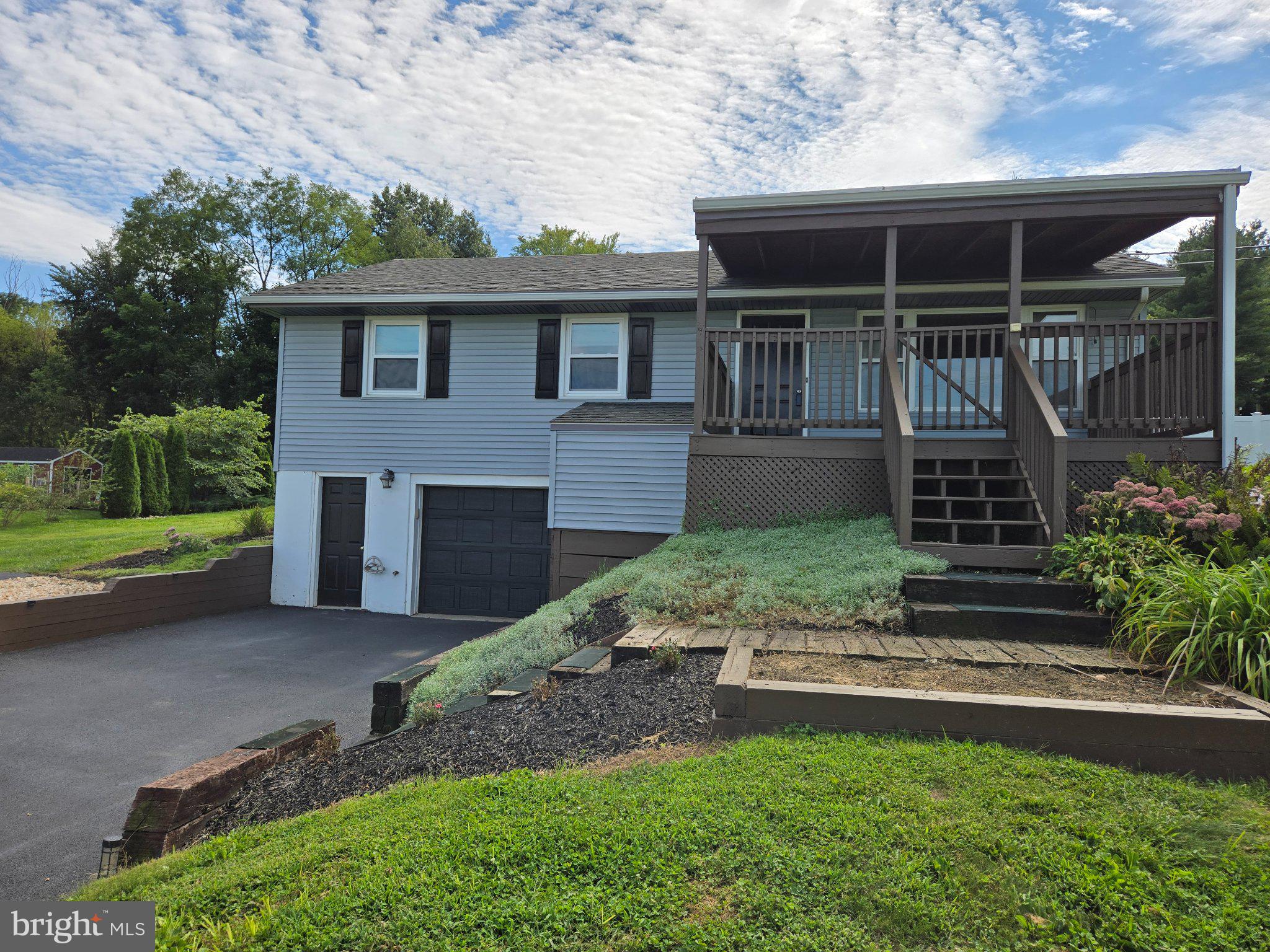 1252 IRON BRIDGE ROAD