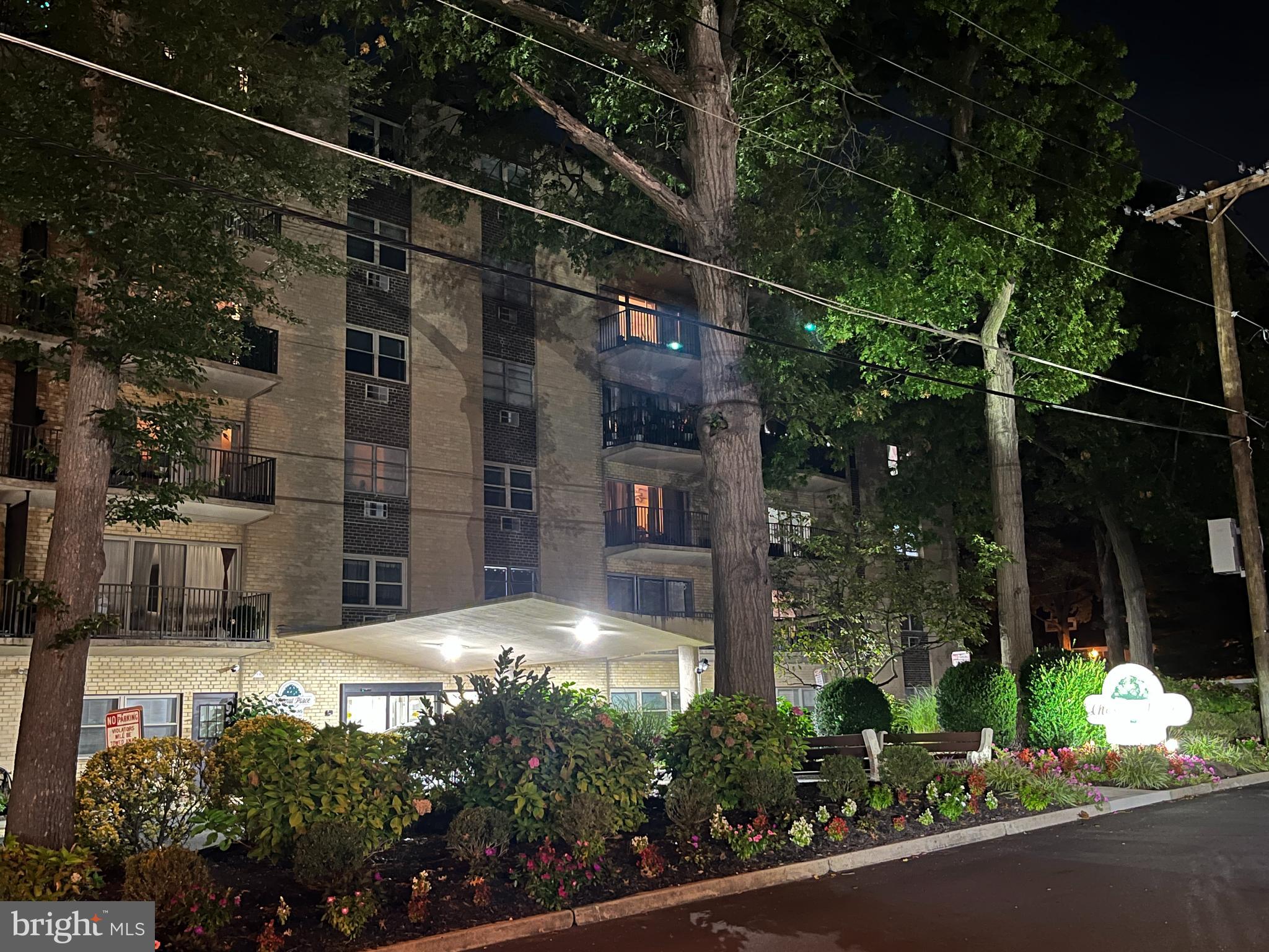 111 CHESTNUT 404