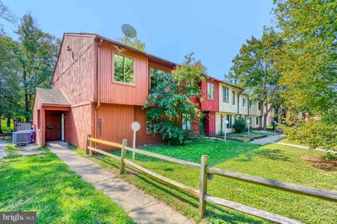 Townhouse For Sale - 24 Kings Wharf Place<br/> Charles County, WALDORF, MD 20602