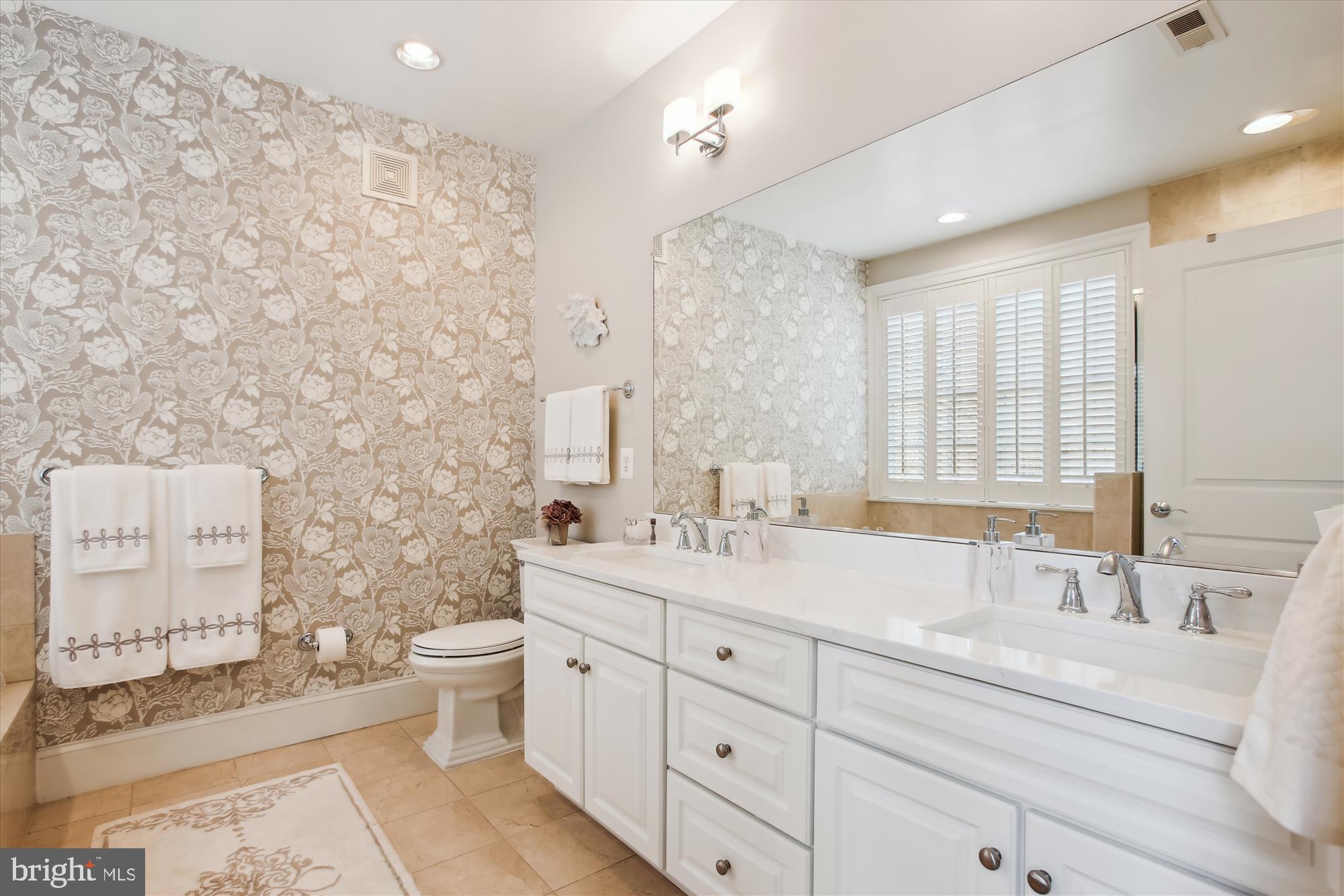 LIBERTY ROW - Residential