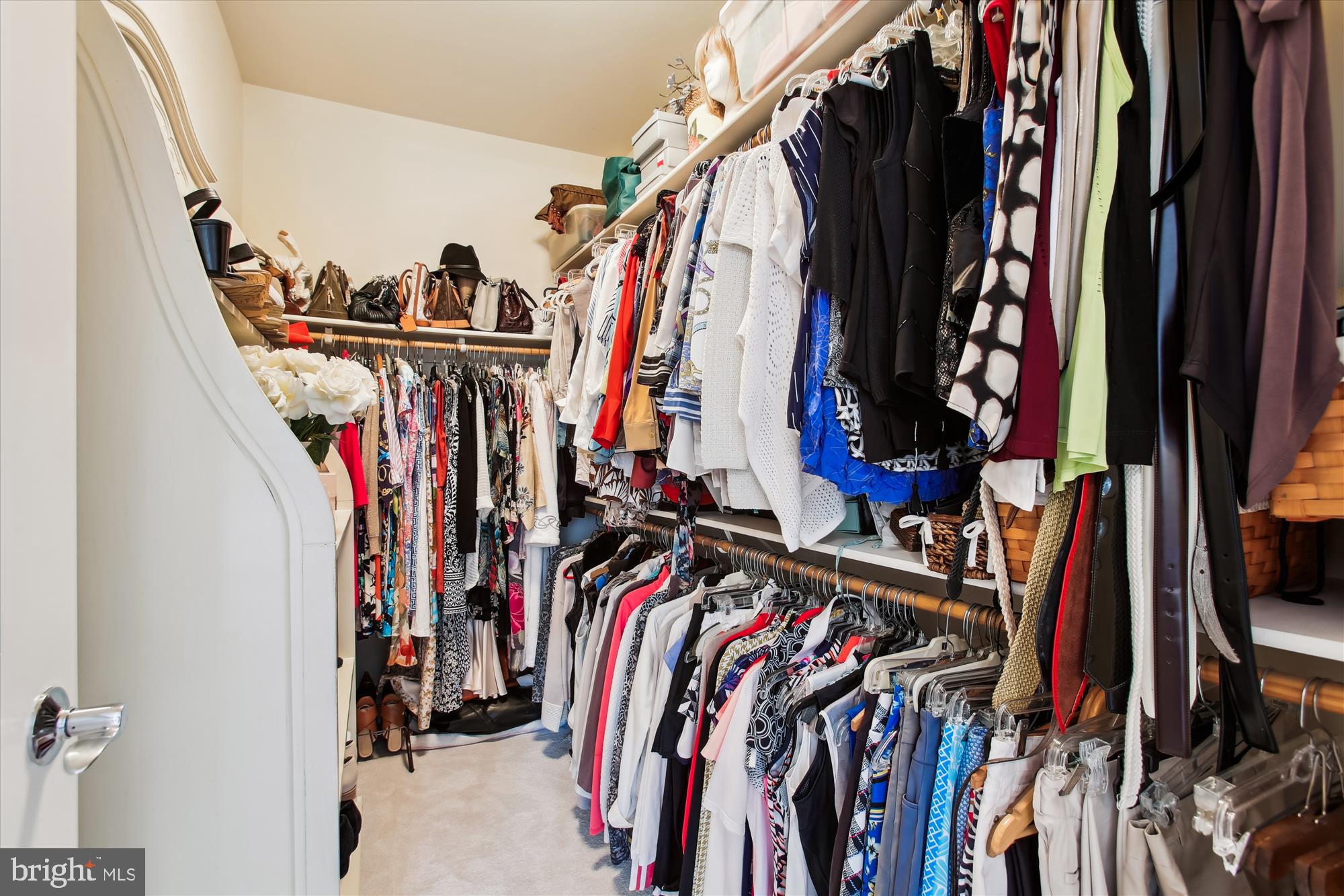 LIBERTY ROW - Residential