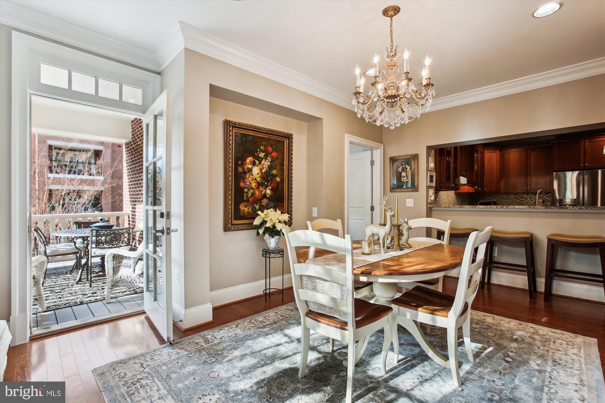 LIBERTY ROW - Residential