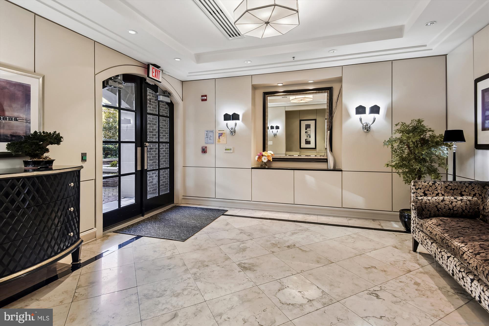 LIBERTY ROW - Residential