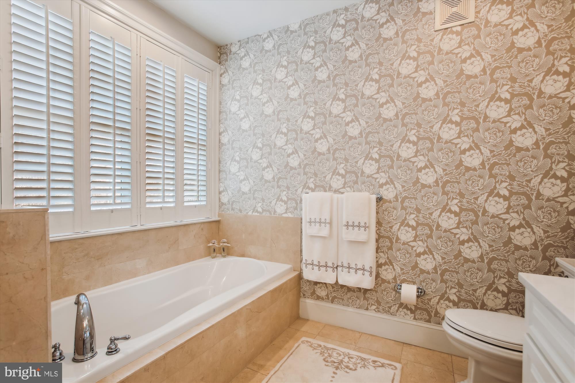 LIBERTY ROW - Residential