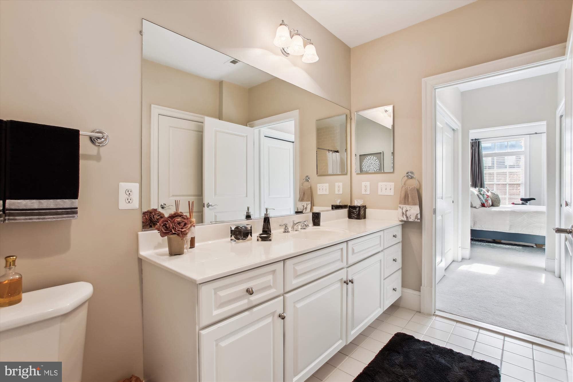 LIBERTY ROW - Residential