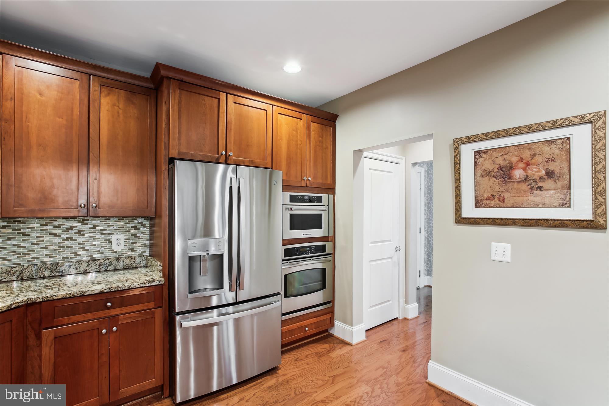 LIBERTY ROW - Residential