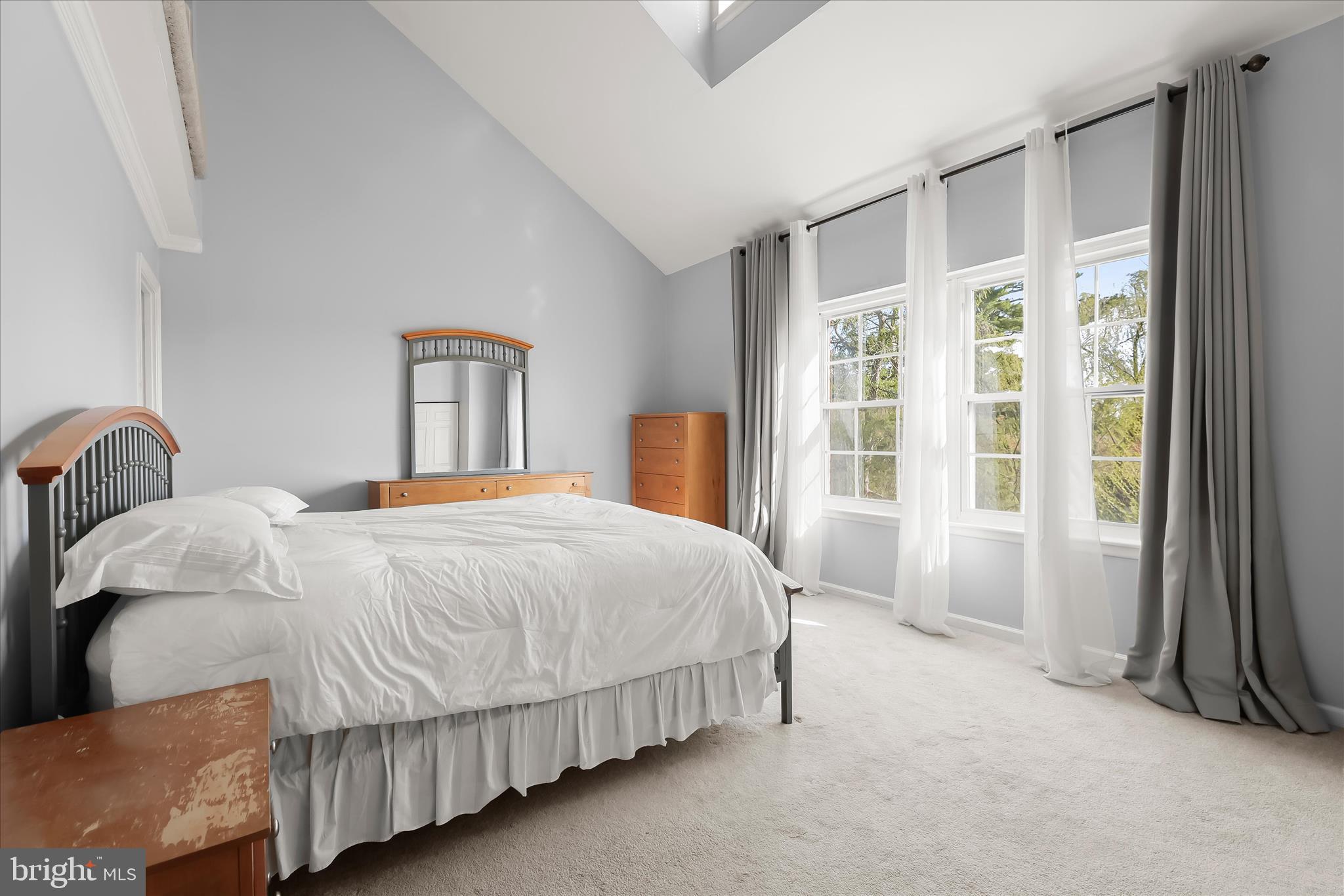 VALLEY CROSSING - Residential