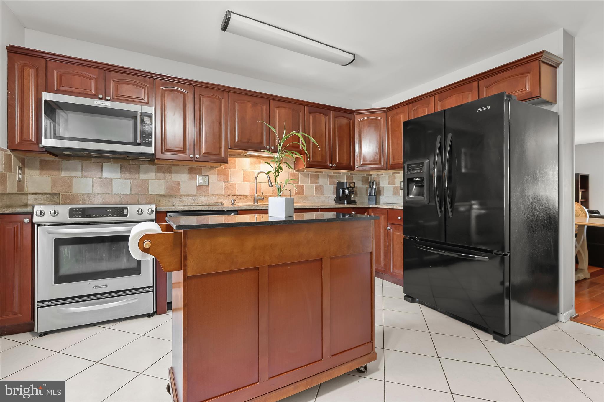 VALLEY CROSSING - Residential