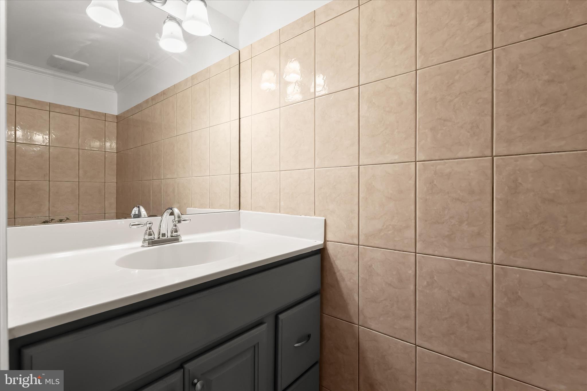 VALLEY CROSSING - Residential