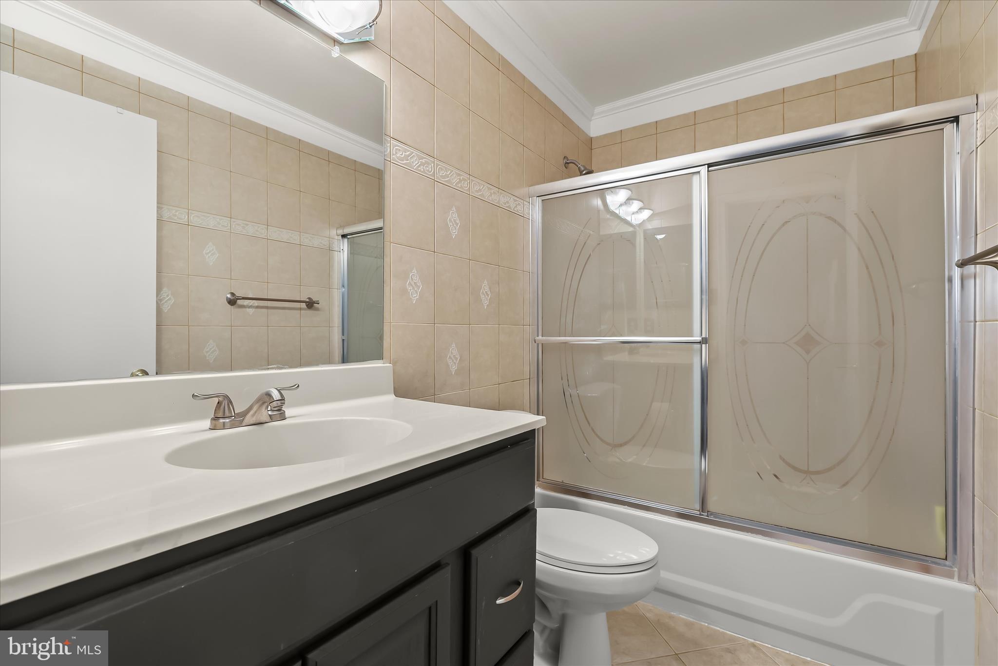 VALLEY CROSSING - Residential