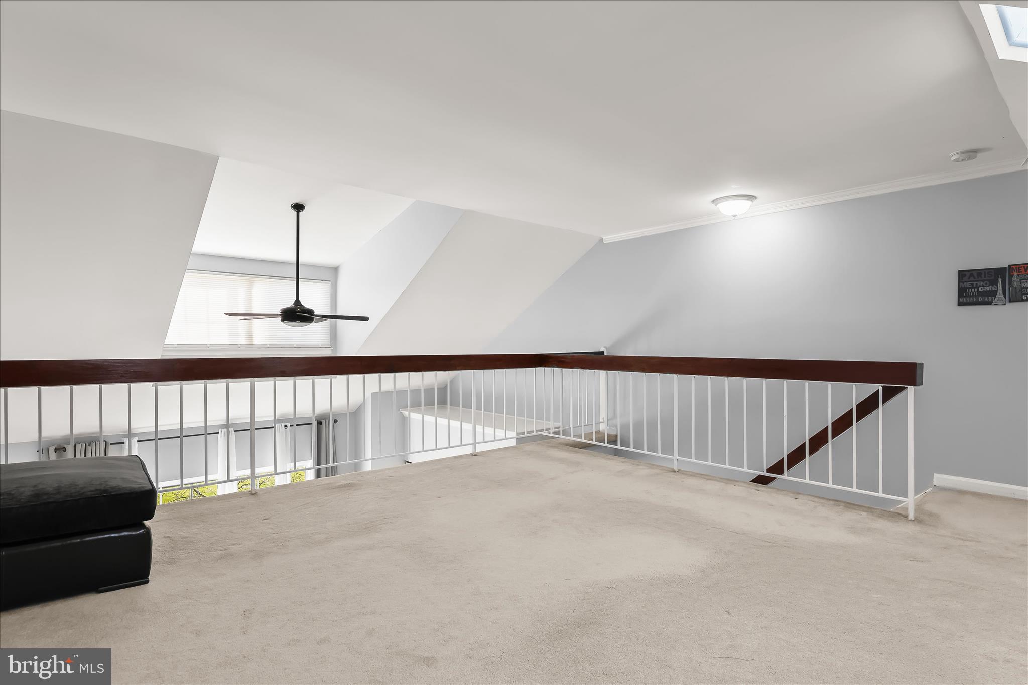 VALLEY CROSSING - Residential