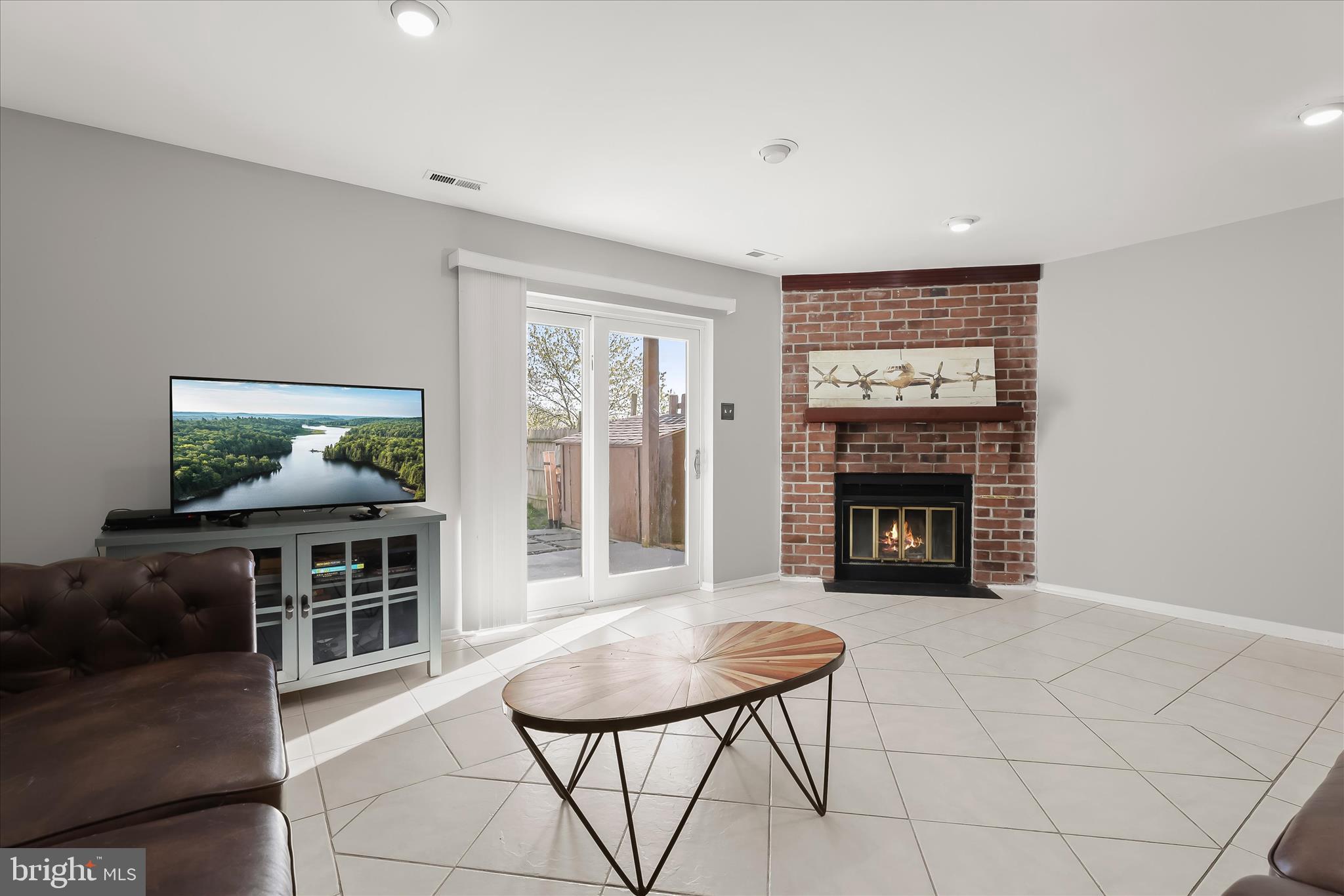 VALLEY CROSSING - Residential