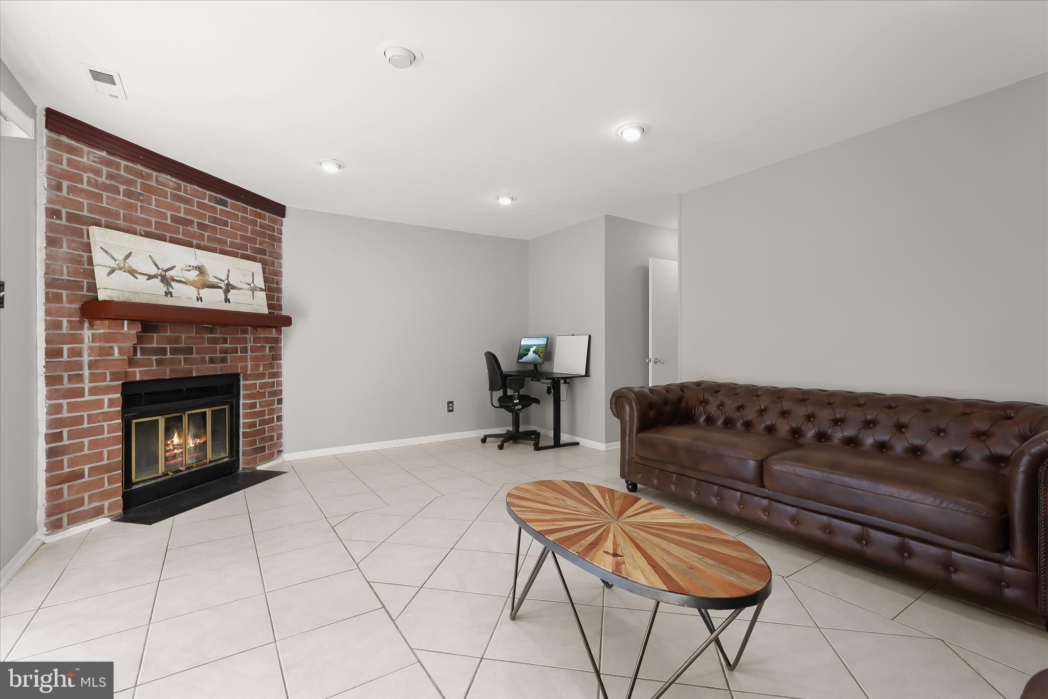 VALLEY CROSSING - Residential