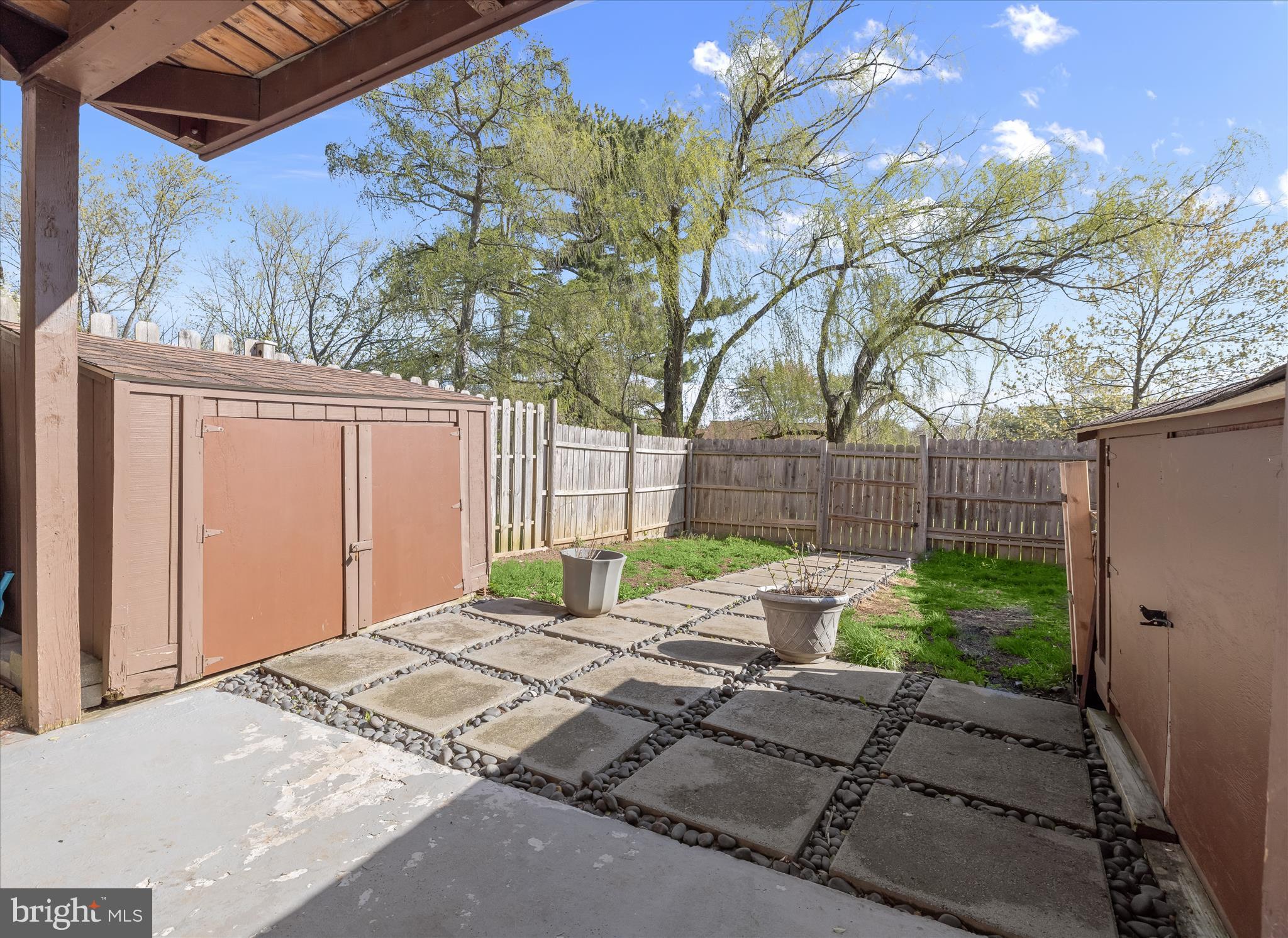 VALLEY CROSSING - Residential