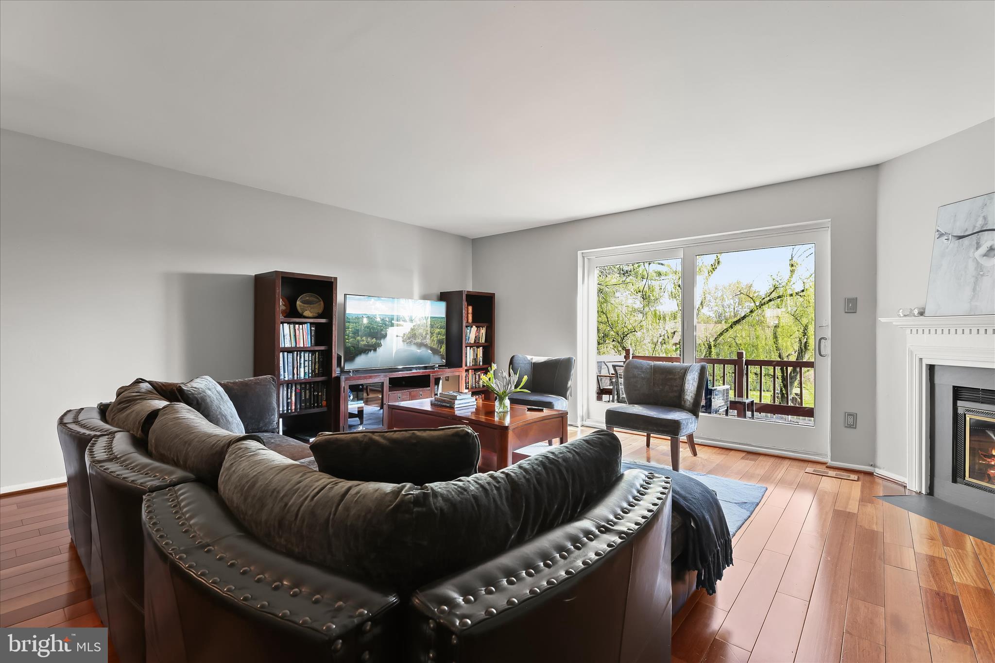 VALLEY CROSSING - Residential