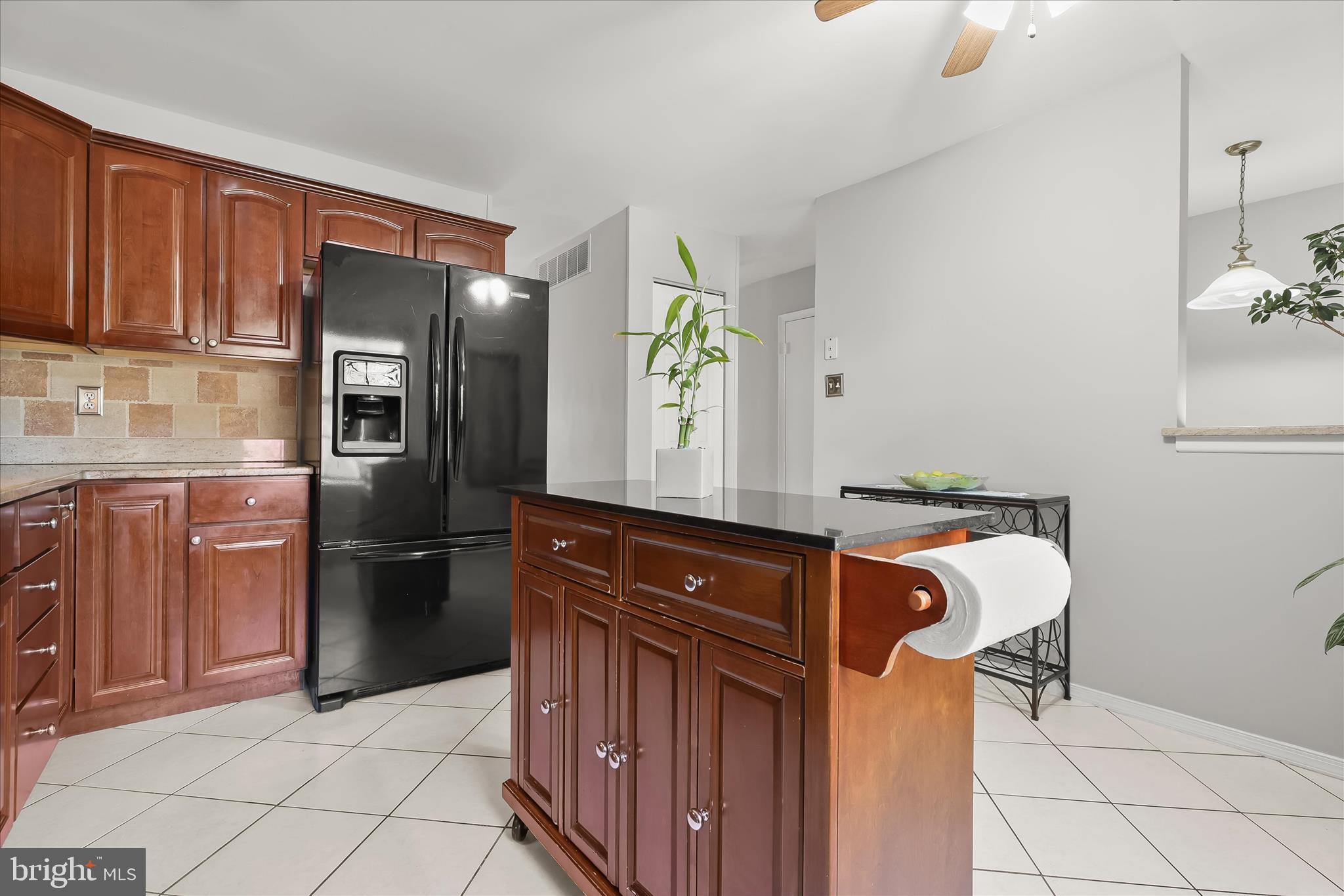 VALLEY CROSSING - Residential