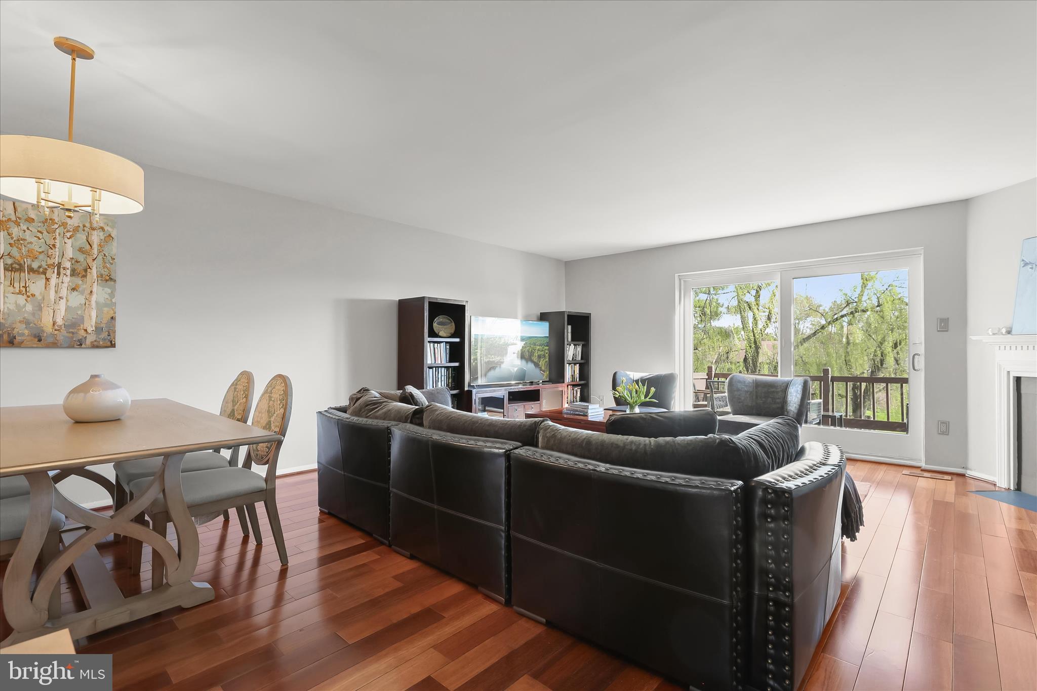 VALLEY CROSSING - Residential