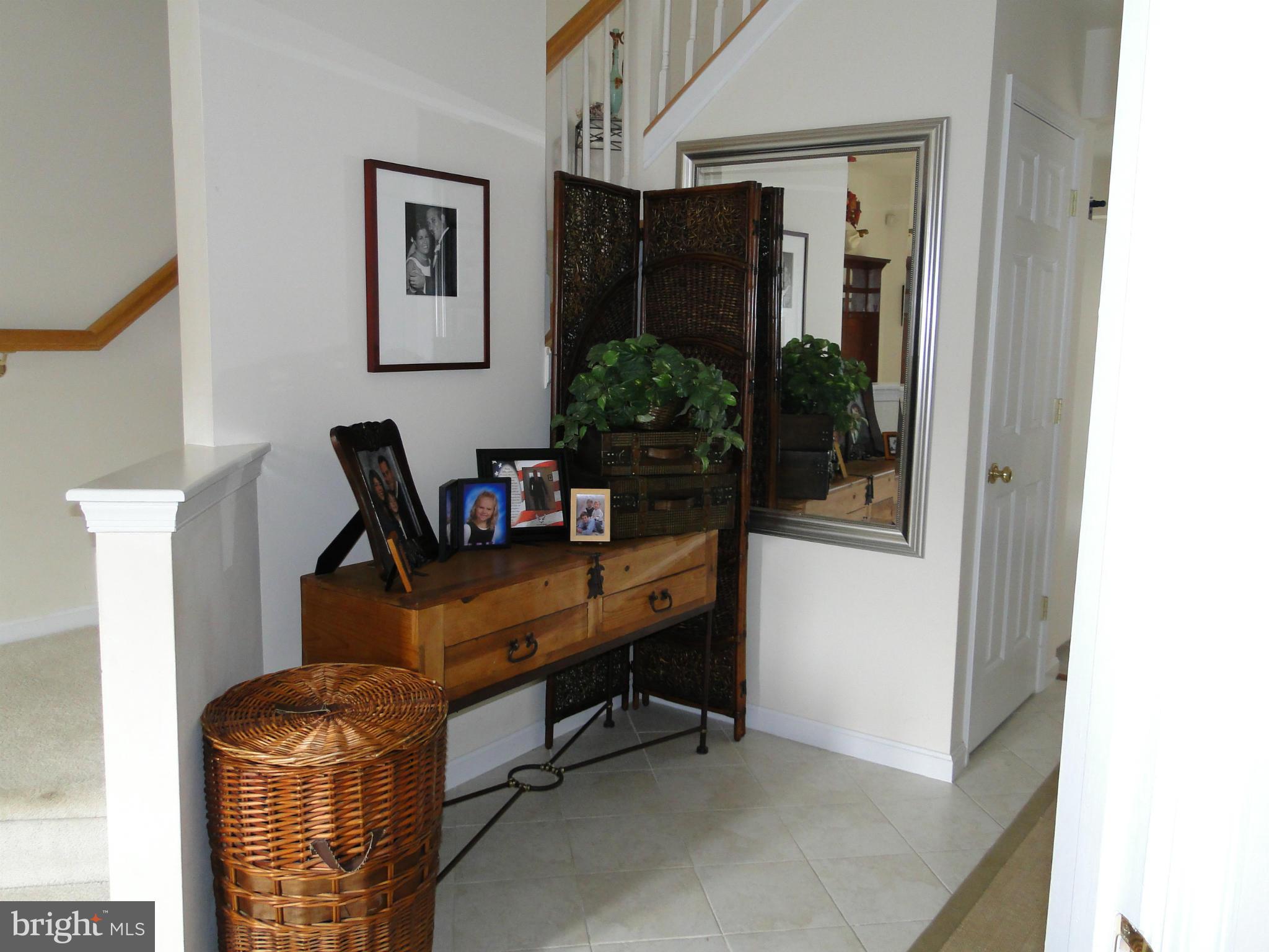 RIVER OAKS - Residential Lease