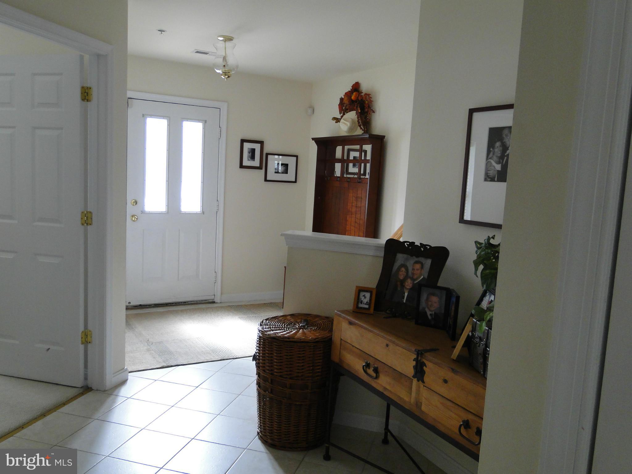 RIVER OAKS - Residential Lease