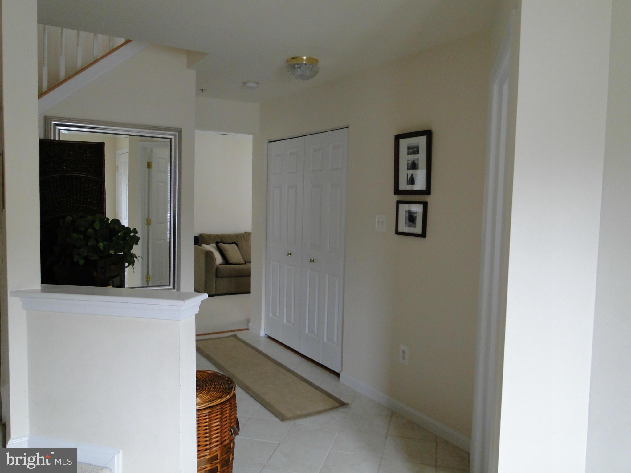 RIVER OAKS - Residential Lease