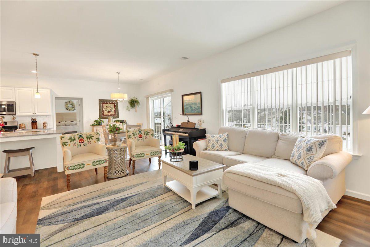 STONECROFT VILLAGE - Residential