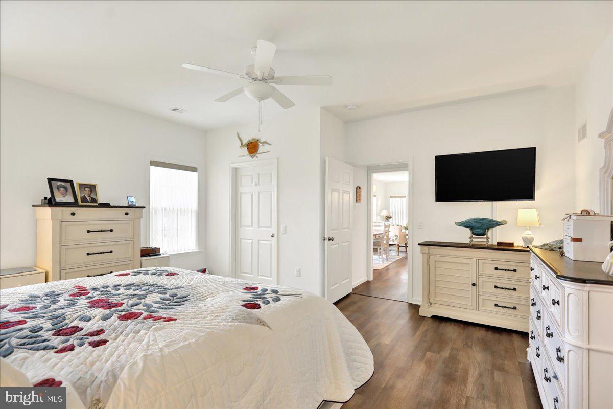 STONECROFT VILLAGE - Residential