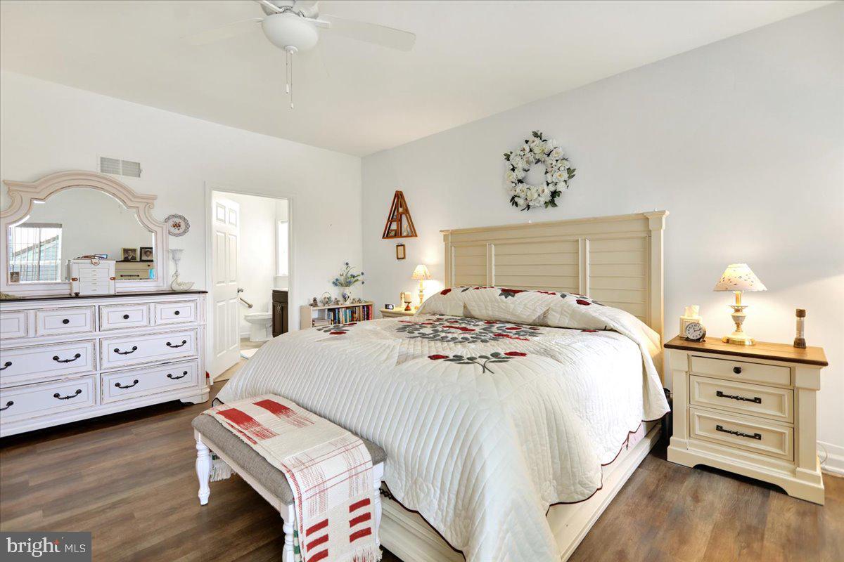 STONECROFT VILLAGE - Residential