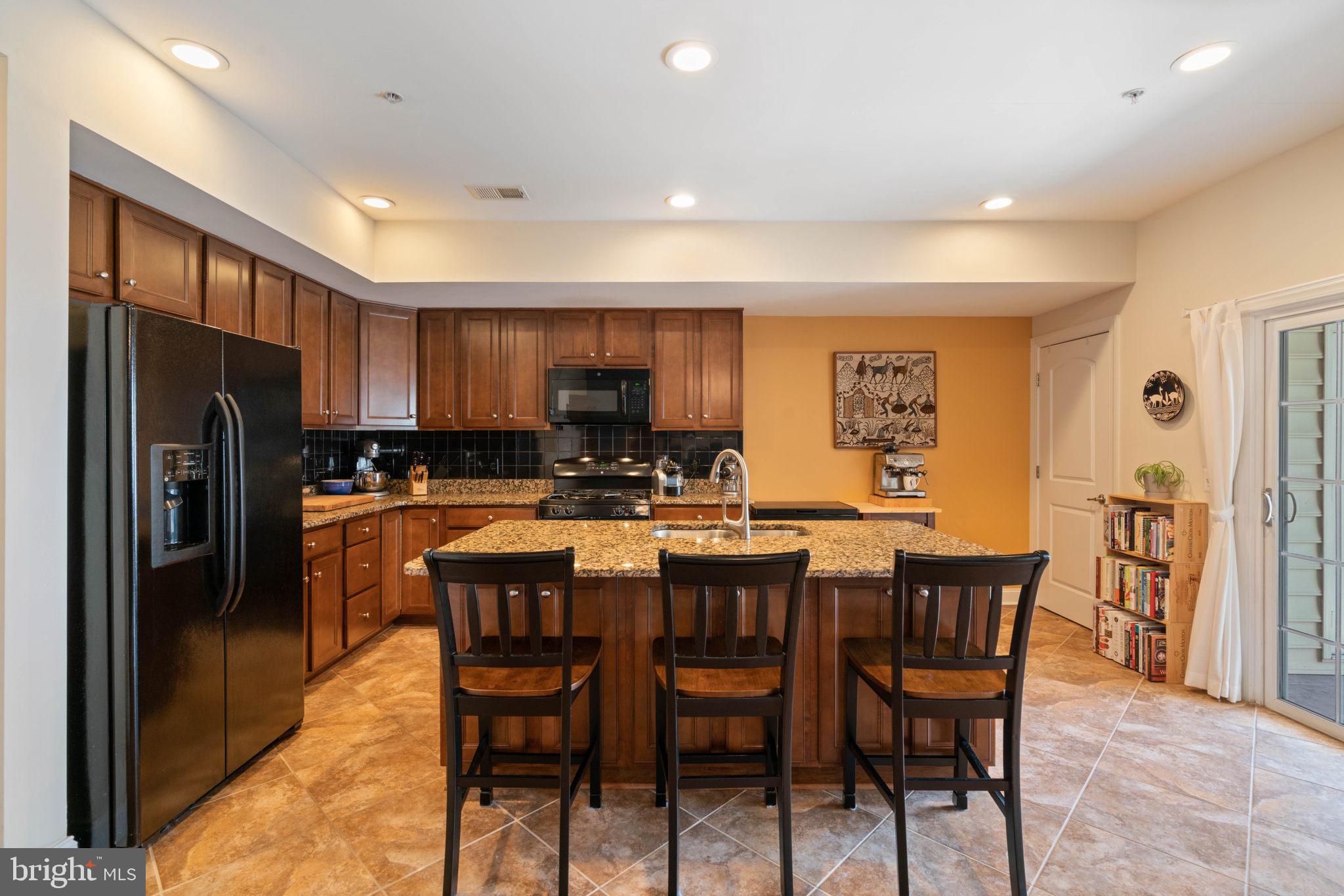 POTOMAC CLUB - Residential