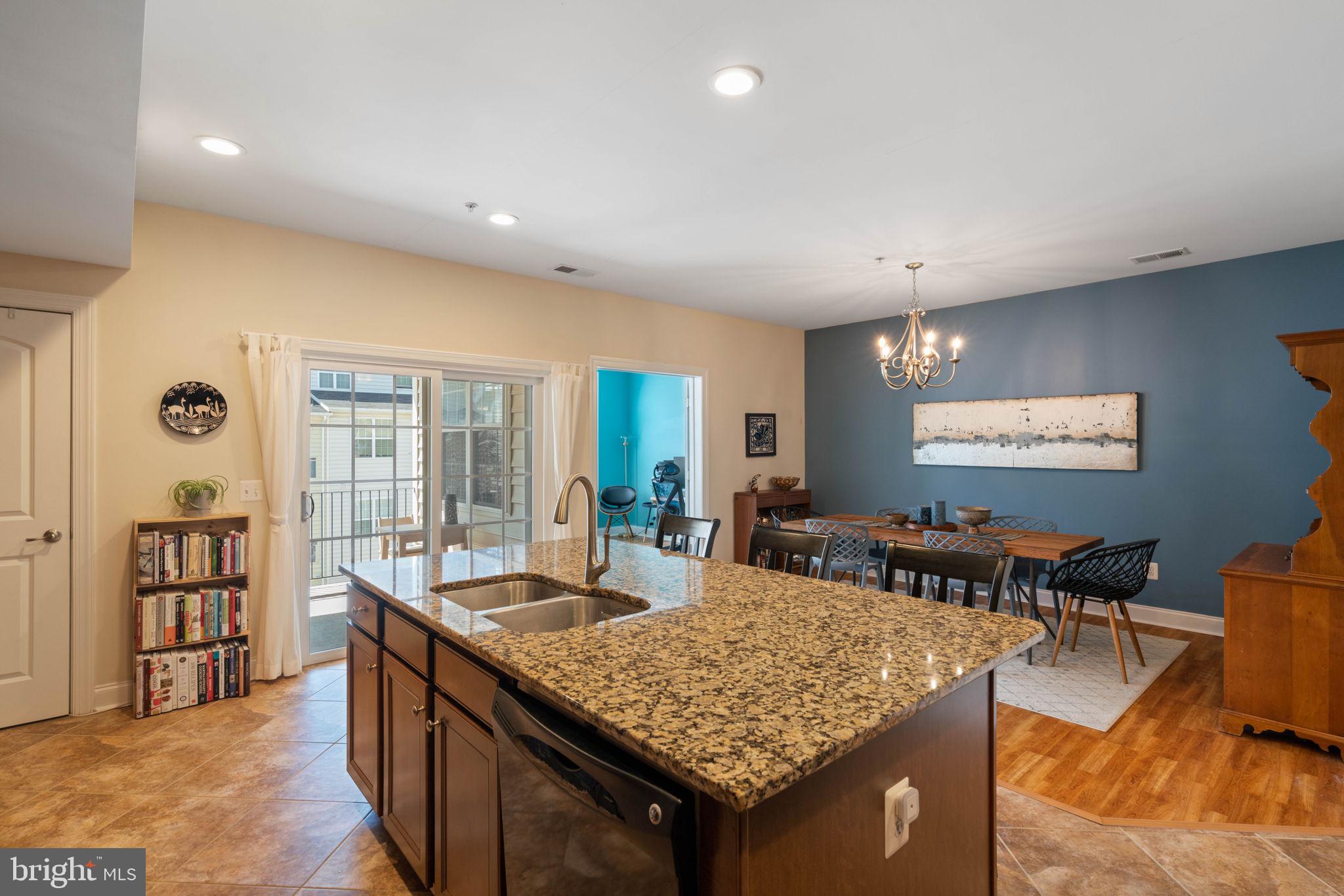 POTOMAC CLUB - Residential