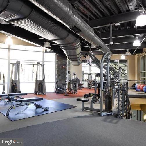 POTOMAC CLUB - Residential