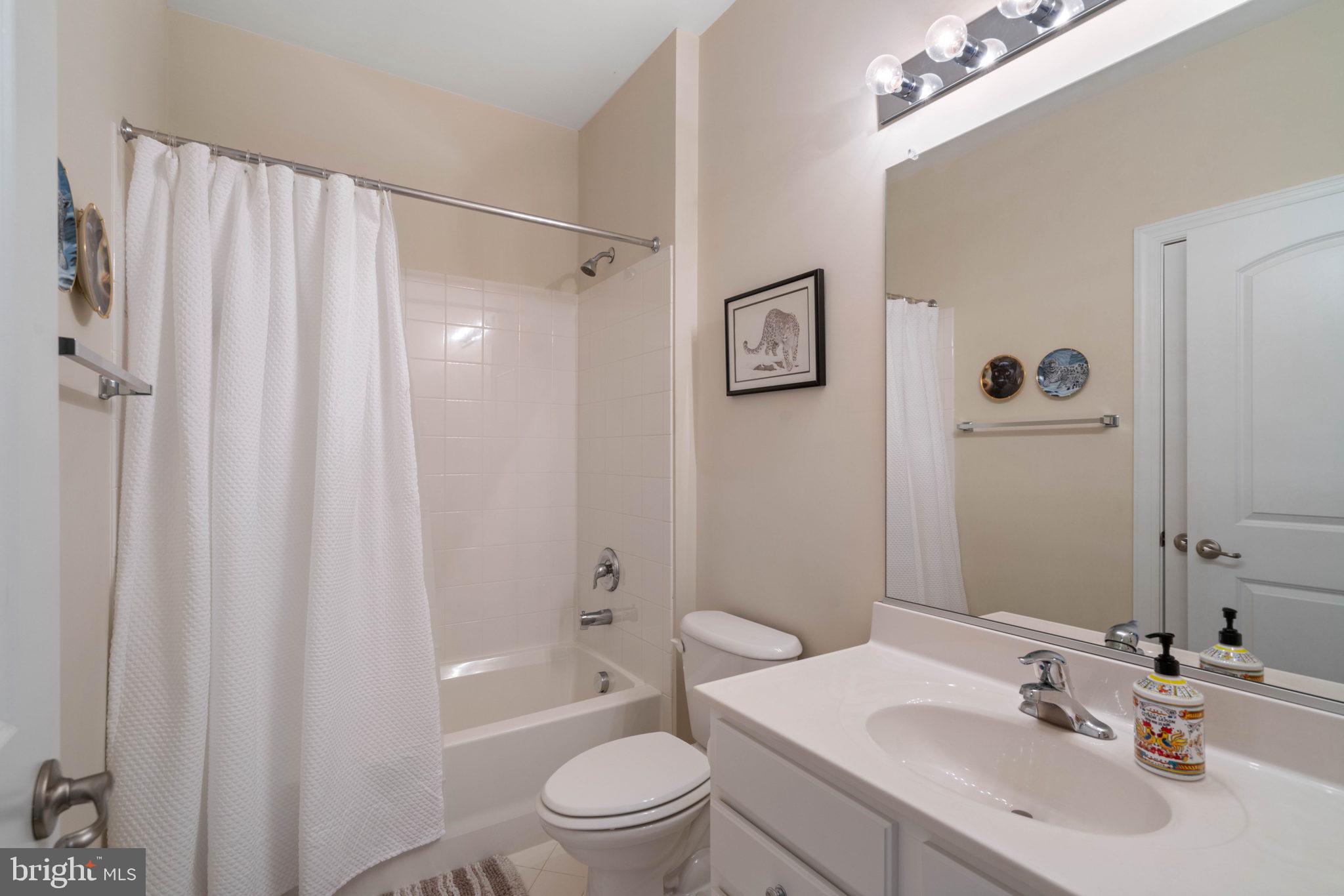 POTOMAC CLUB - Residential