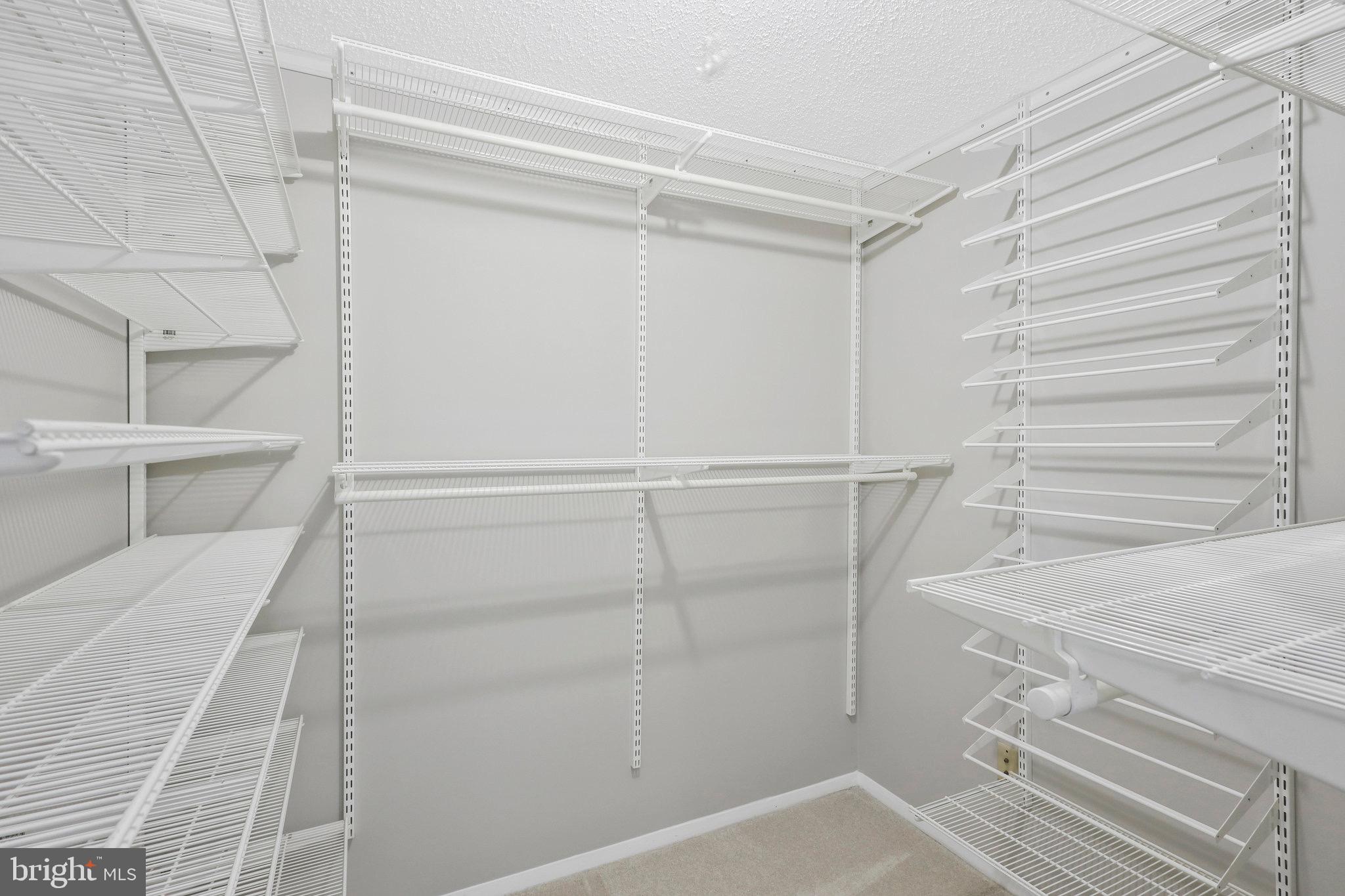 BURKE CENTRE - Residential