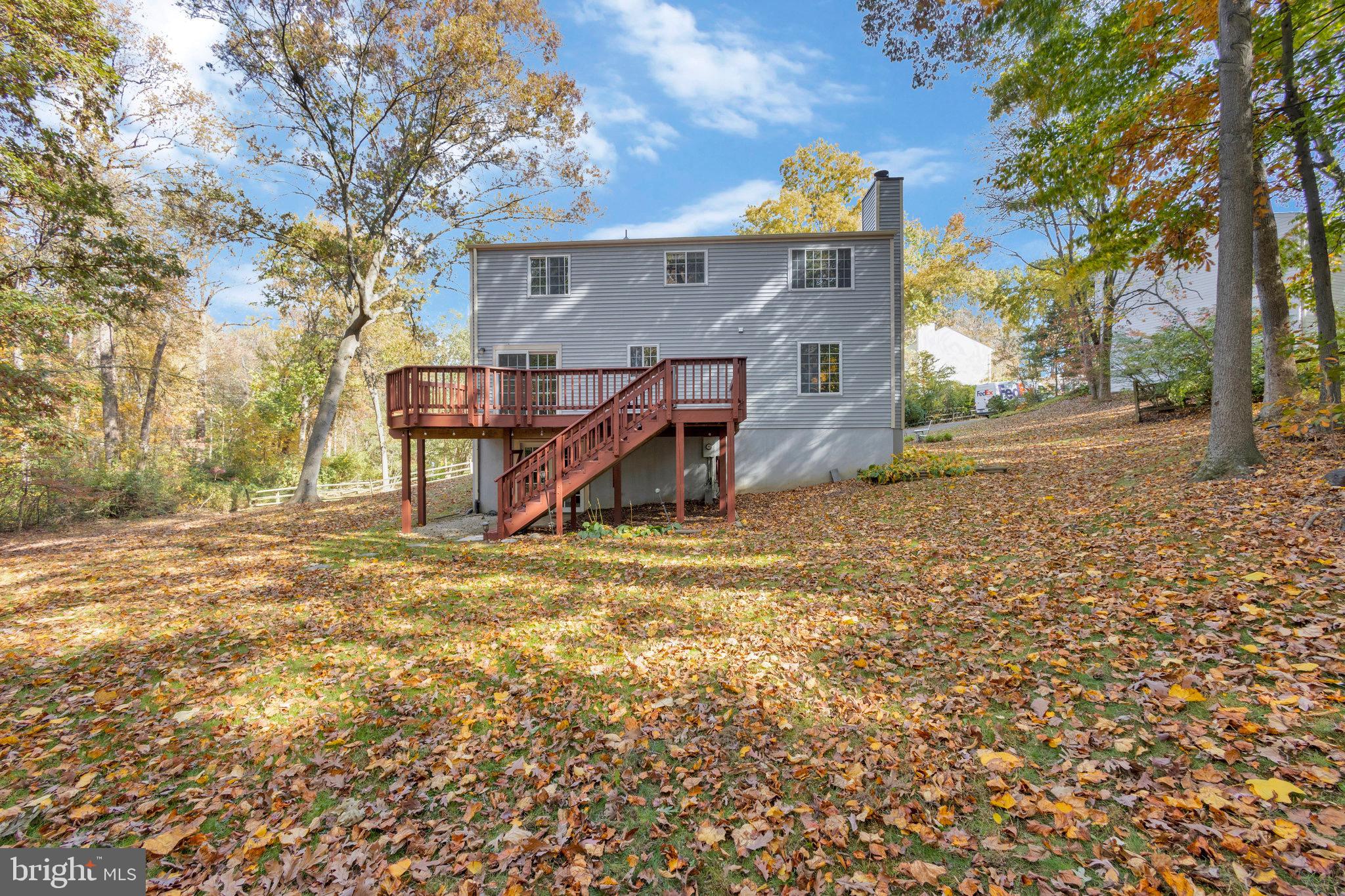 BURKE CENTRE - Residential