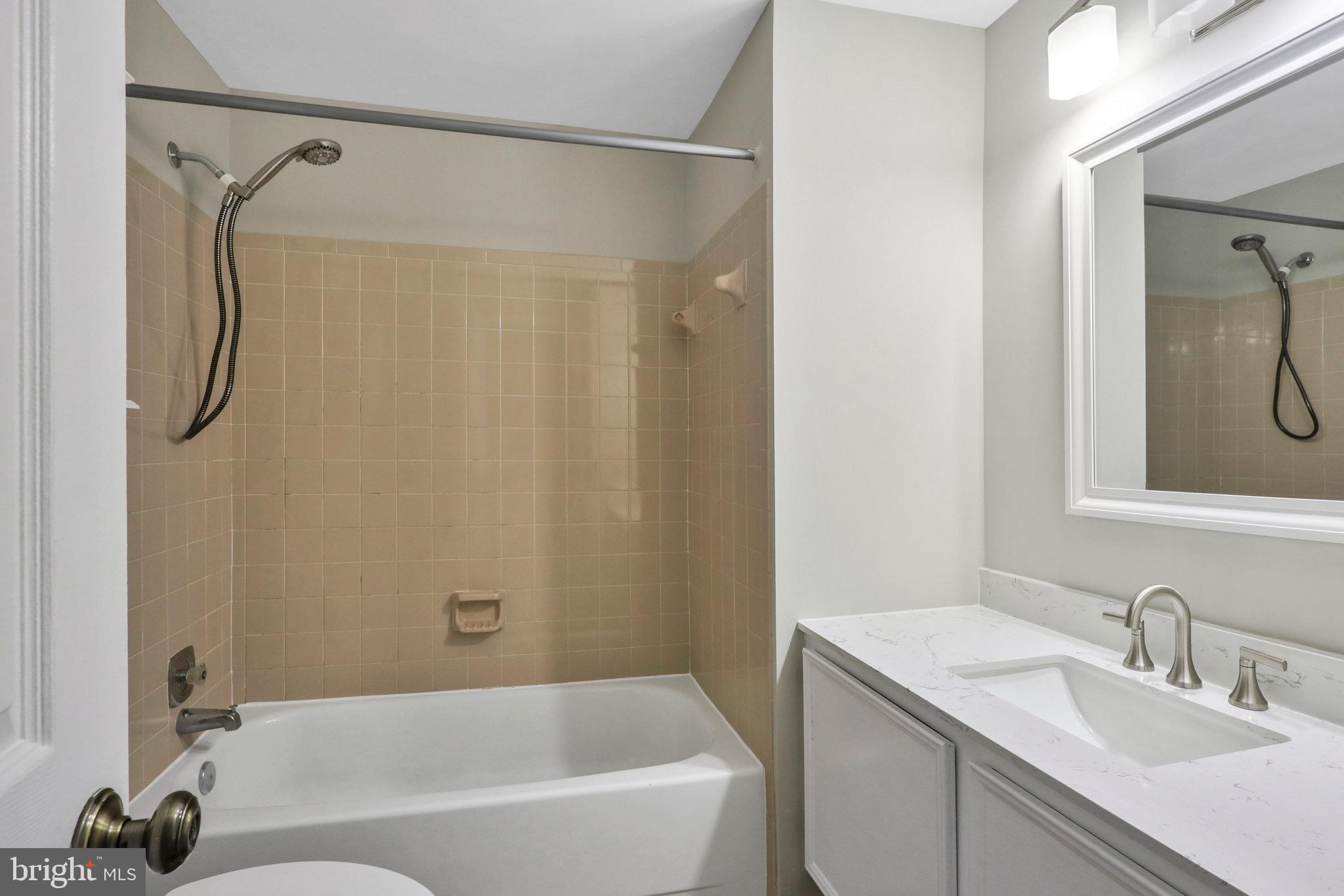 BURKE CENTRE - Residential