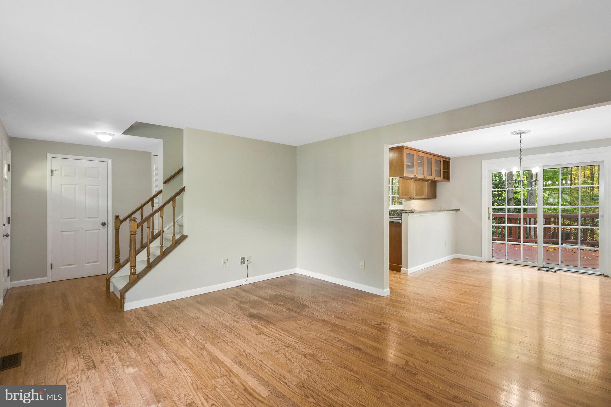 BURKE CENTRE - Residential