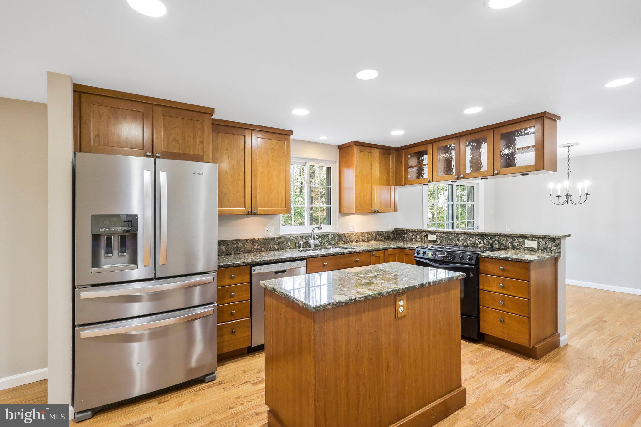 BURKE CENTRE - Residential