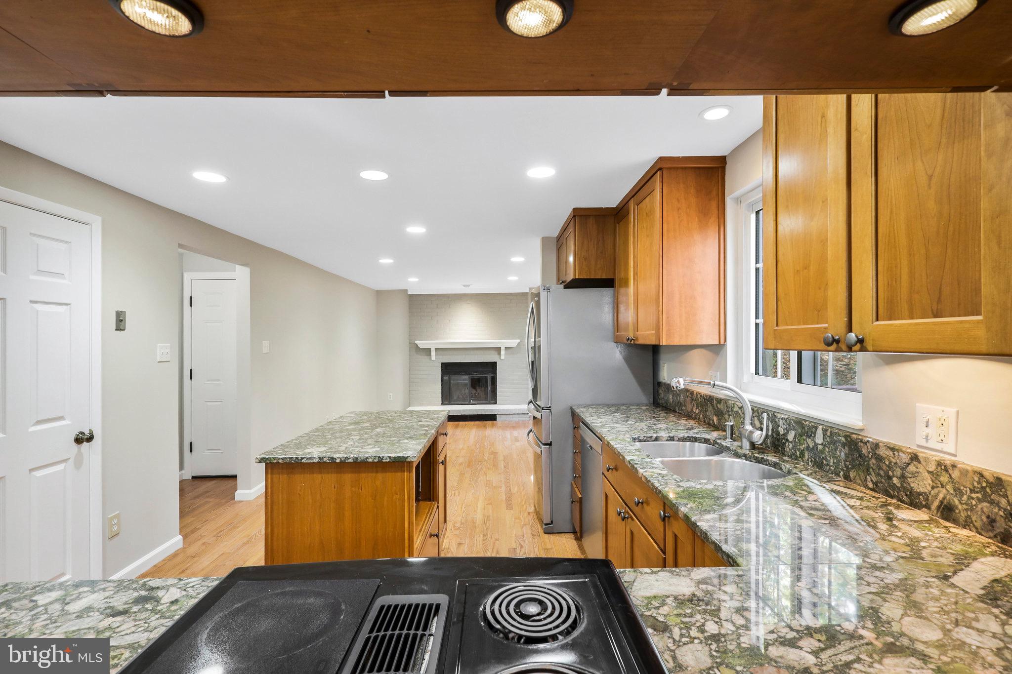 BURKE CENTRE - Residential