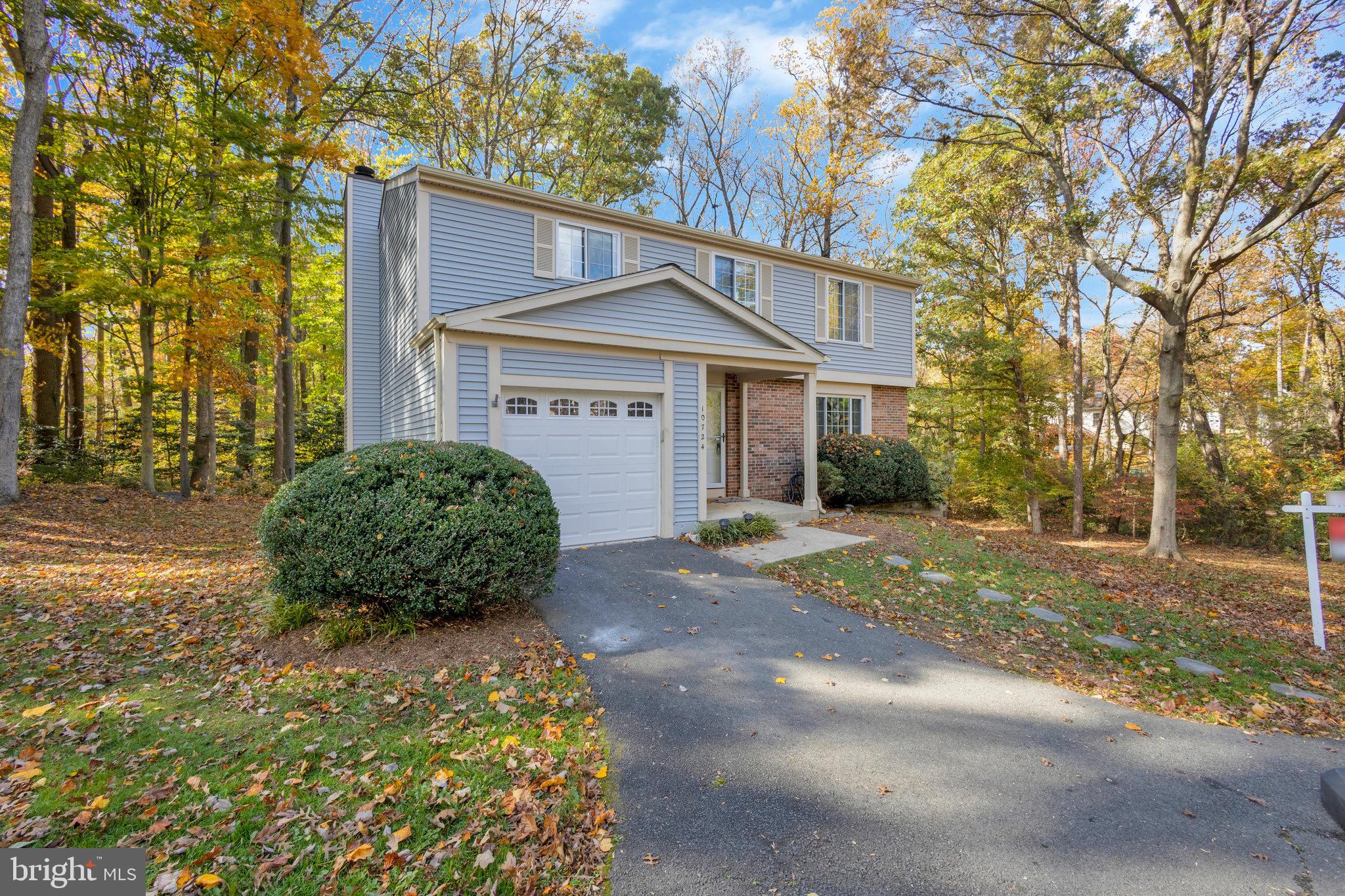 BURKE CENTRE - Residential