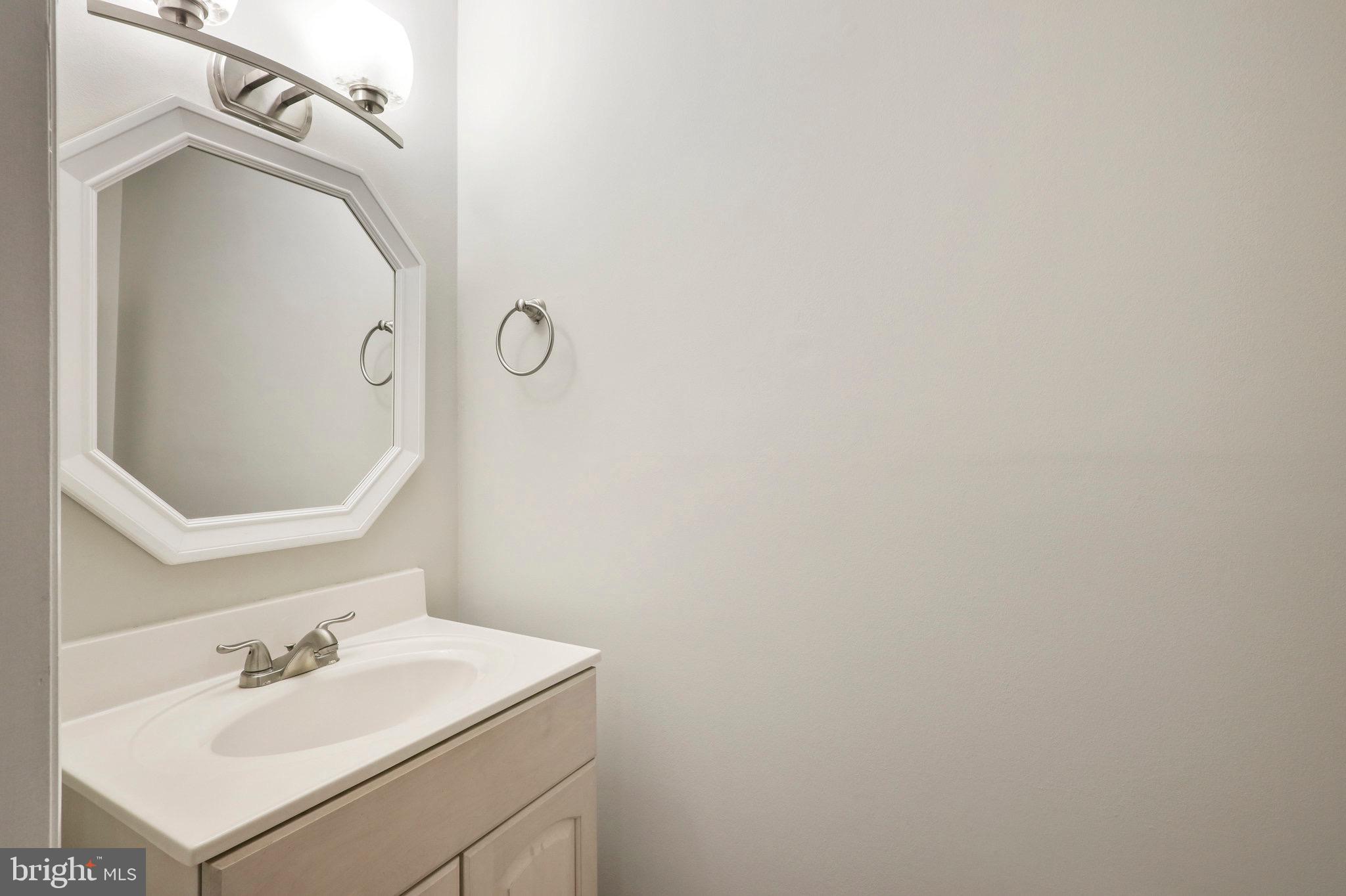 BURKE CENTRE - Residential