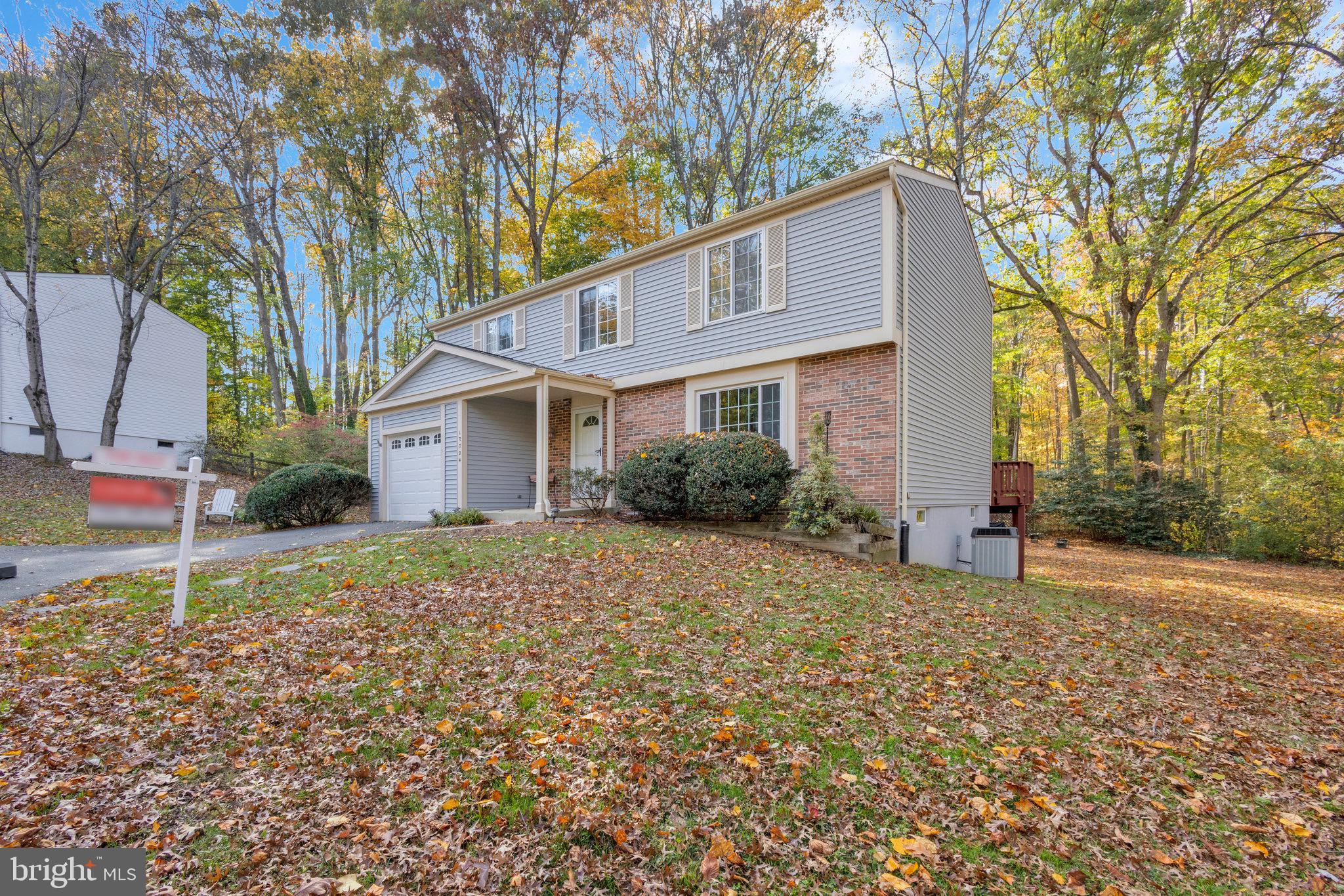 BURKE CENTRE - Residential