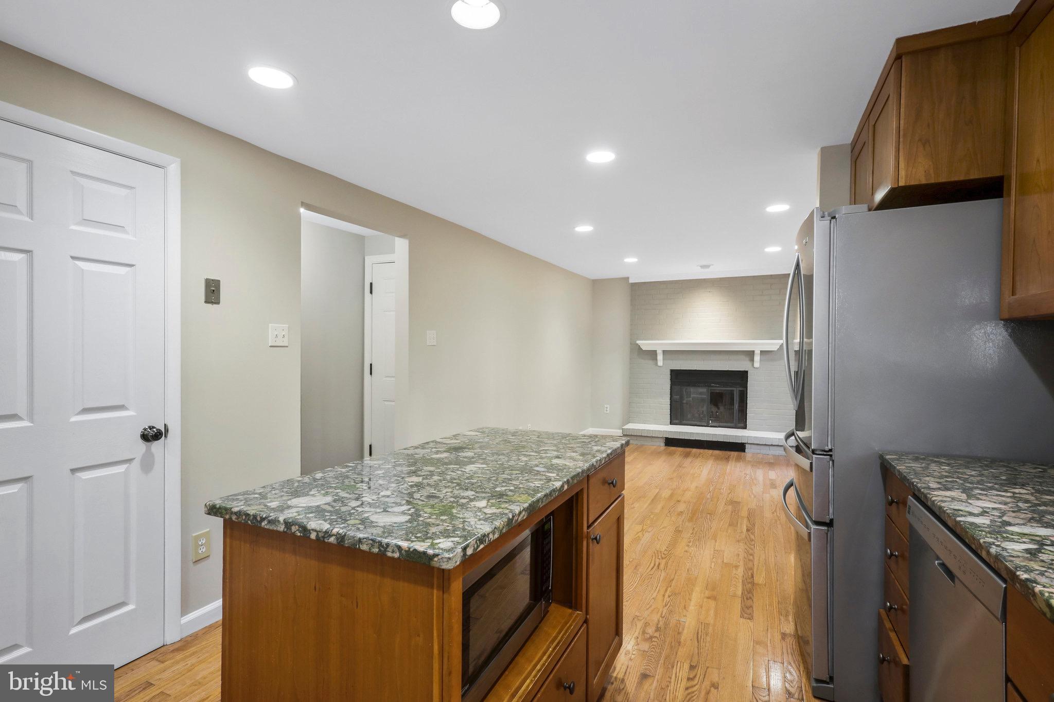 BURKE CENTRE - Residential