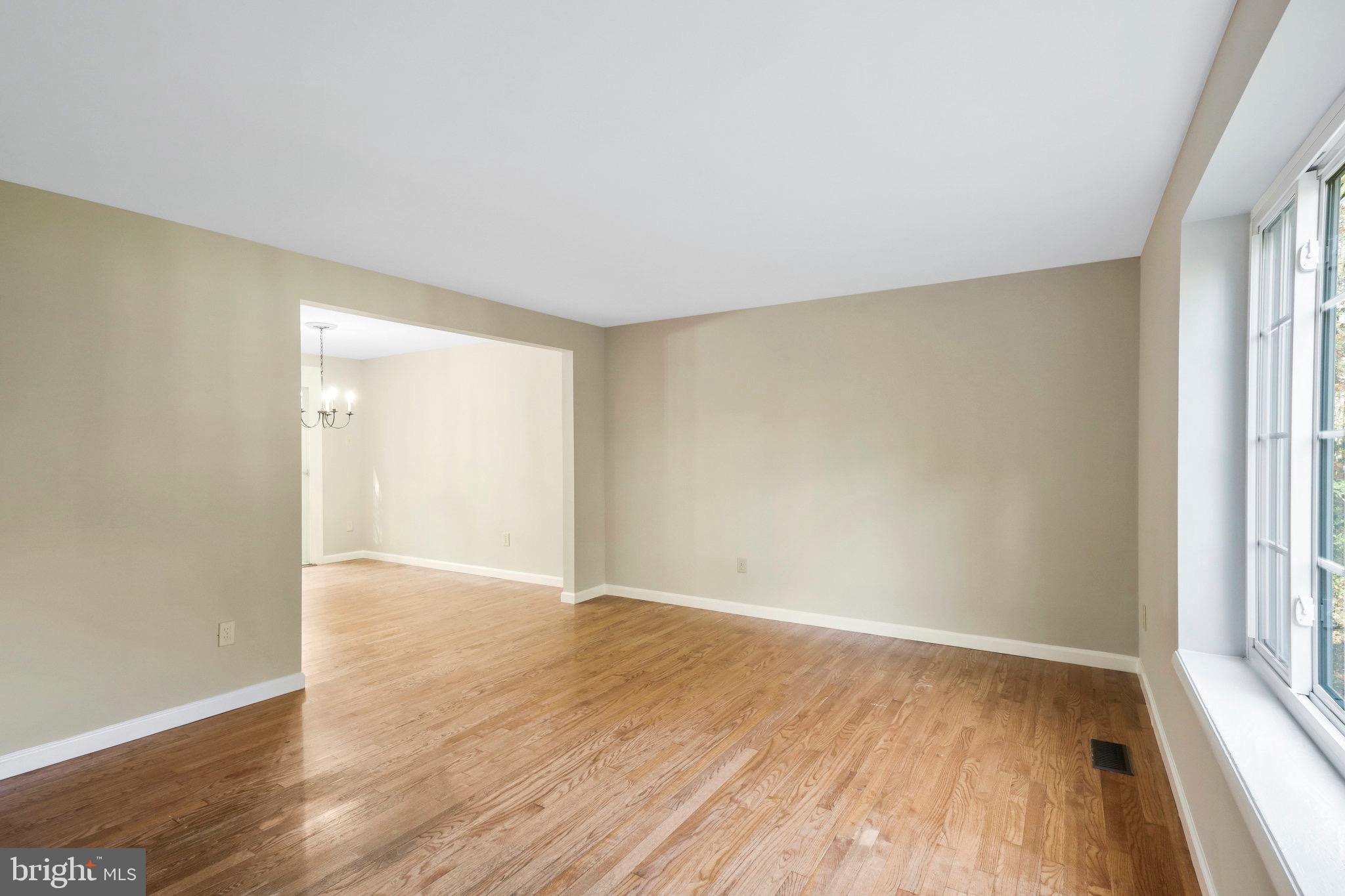 BURKE CENTRE - Residential