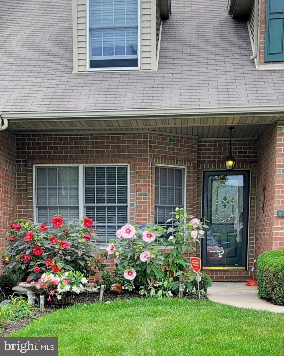 WHELAN CROSSING - Residential