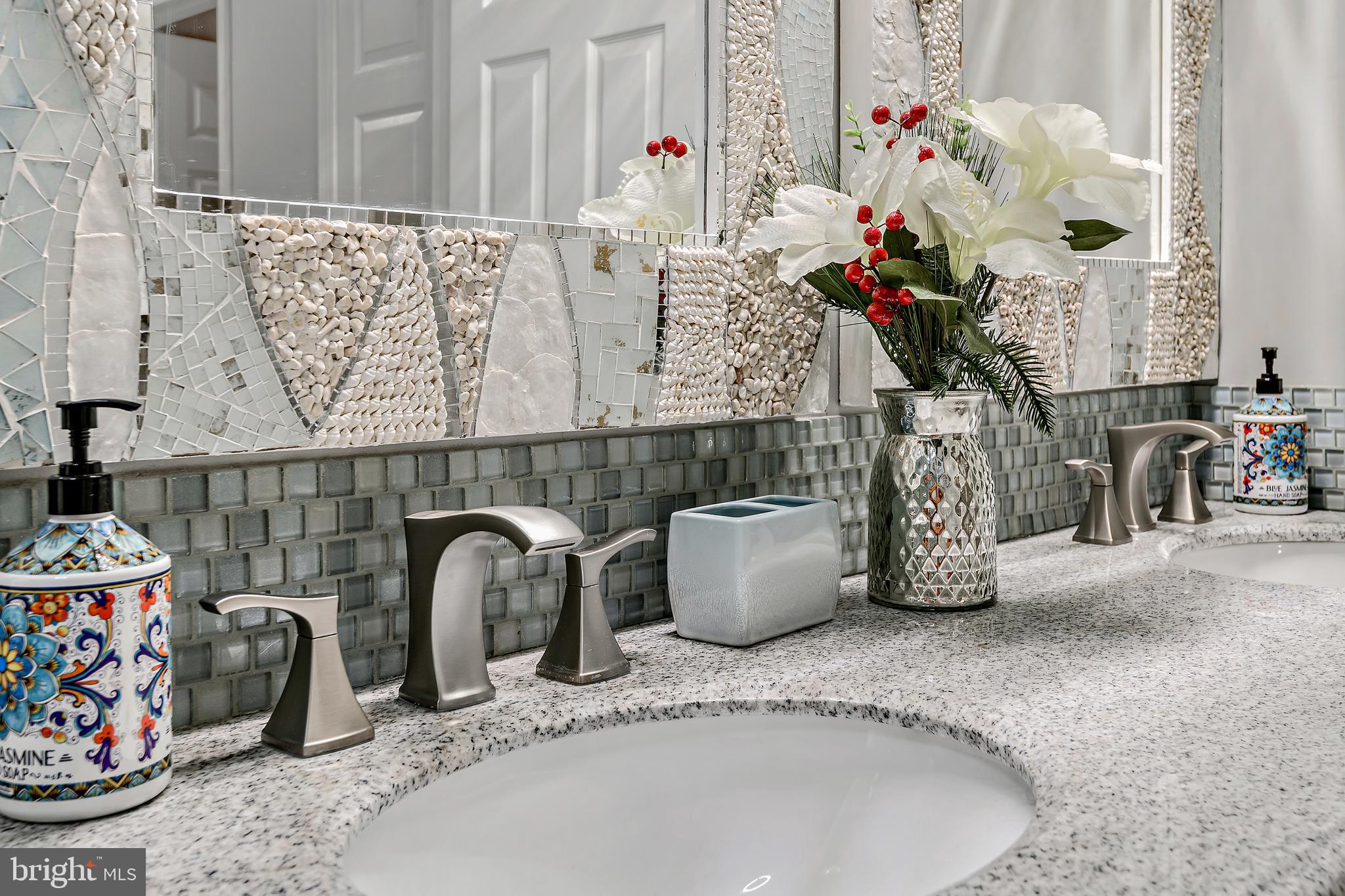 WHELAN CROSSING - Residential