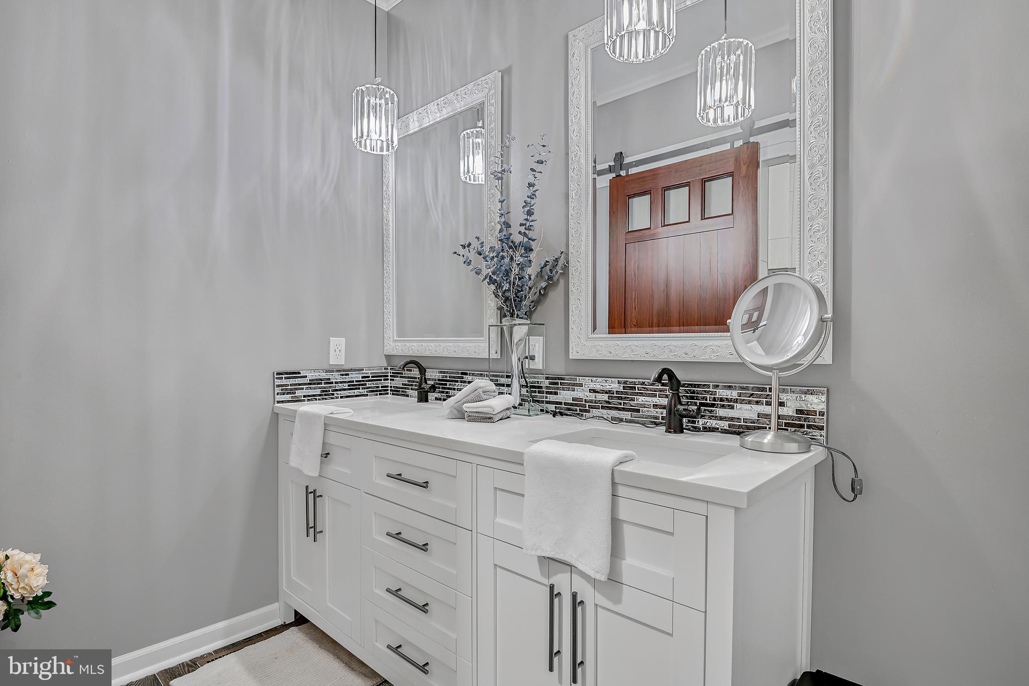 WHELAN CROSSING - Residential