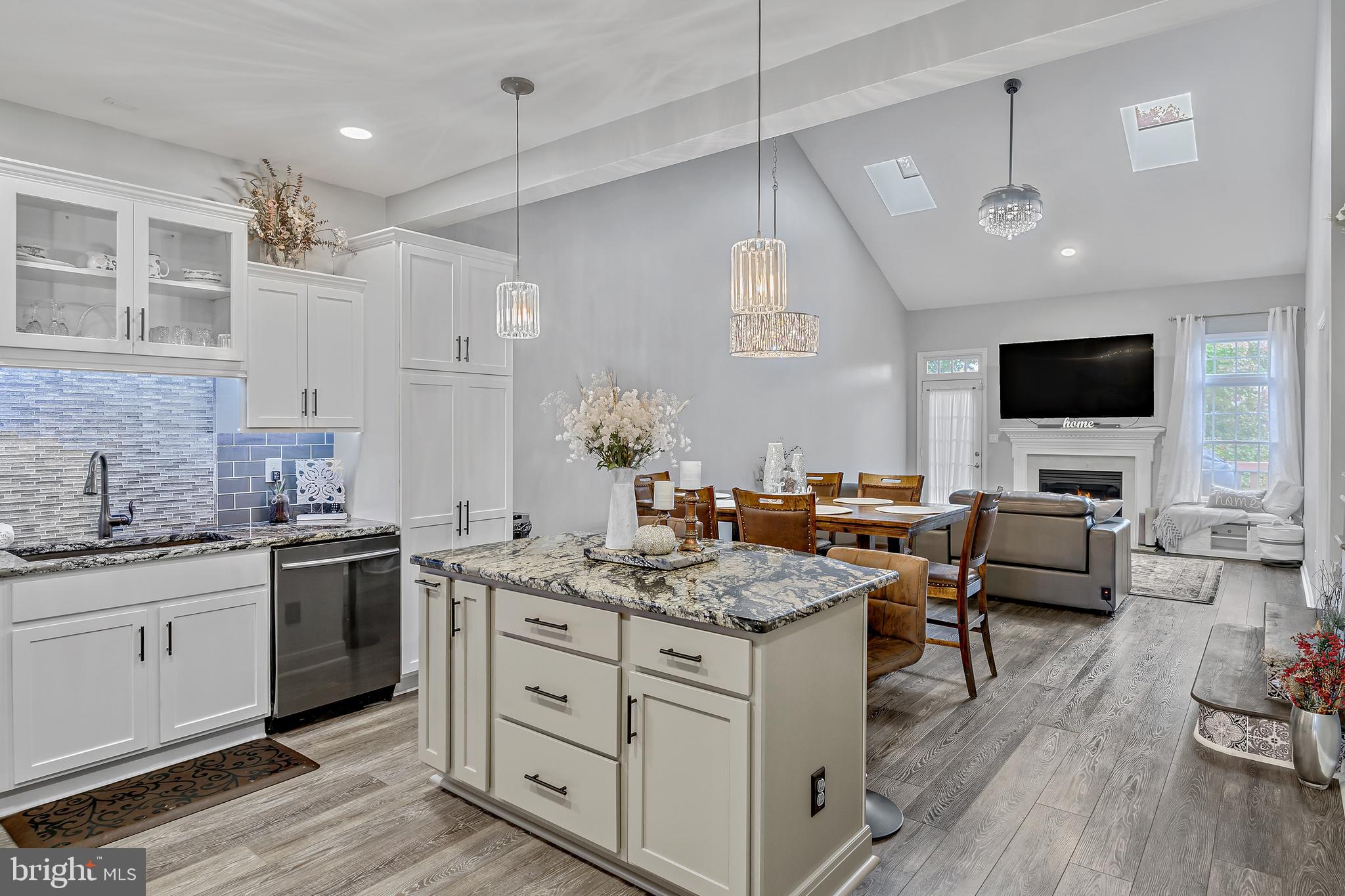 WHELAN CROSSING - Residential