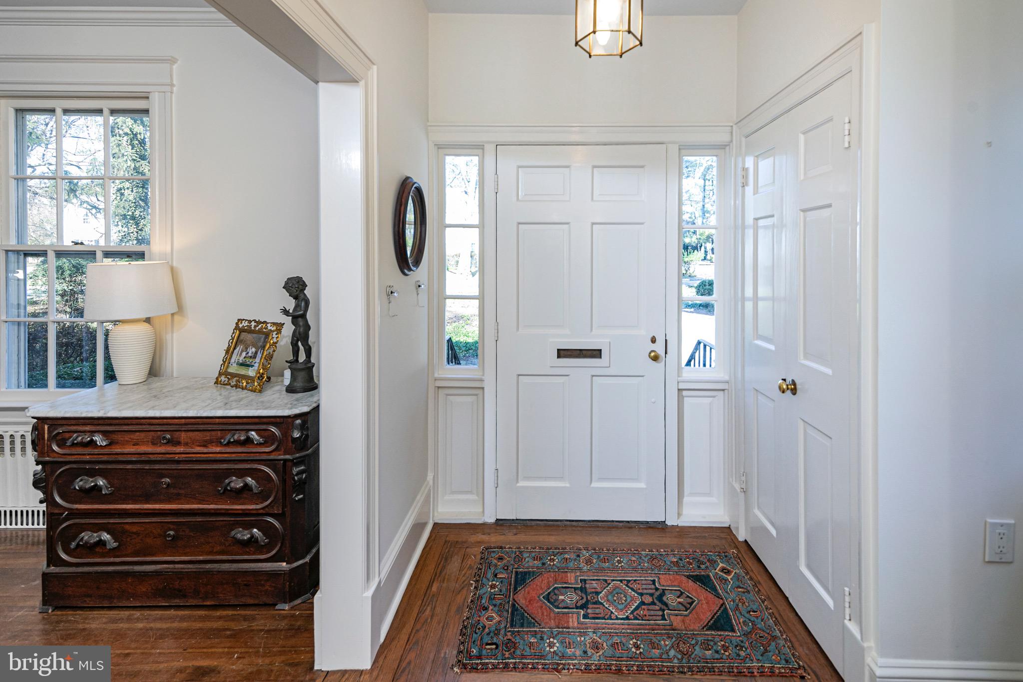 INSTITUTE AREA - Residential